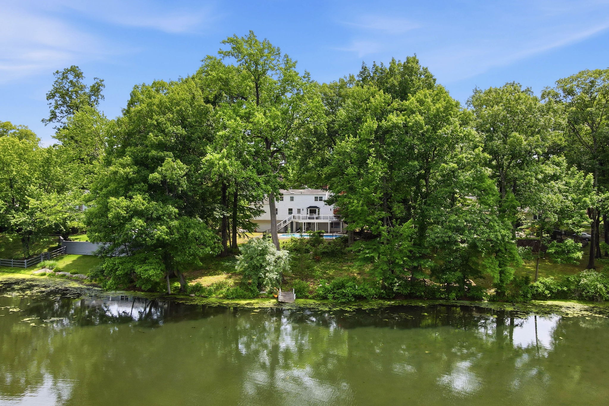376 Lakeview Drive 