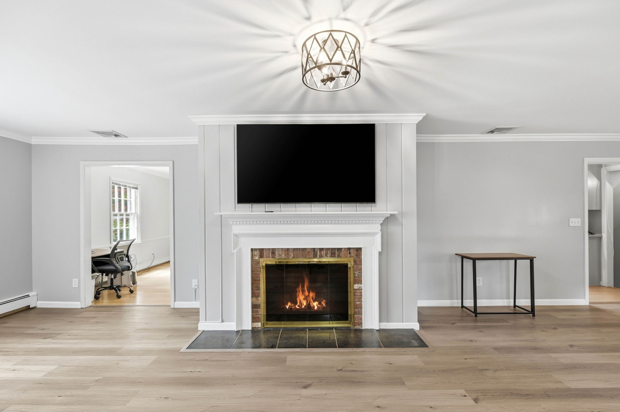 376 Lakeview Drive 