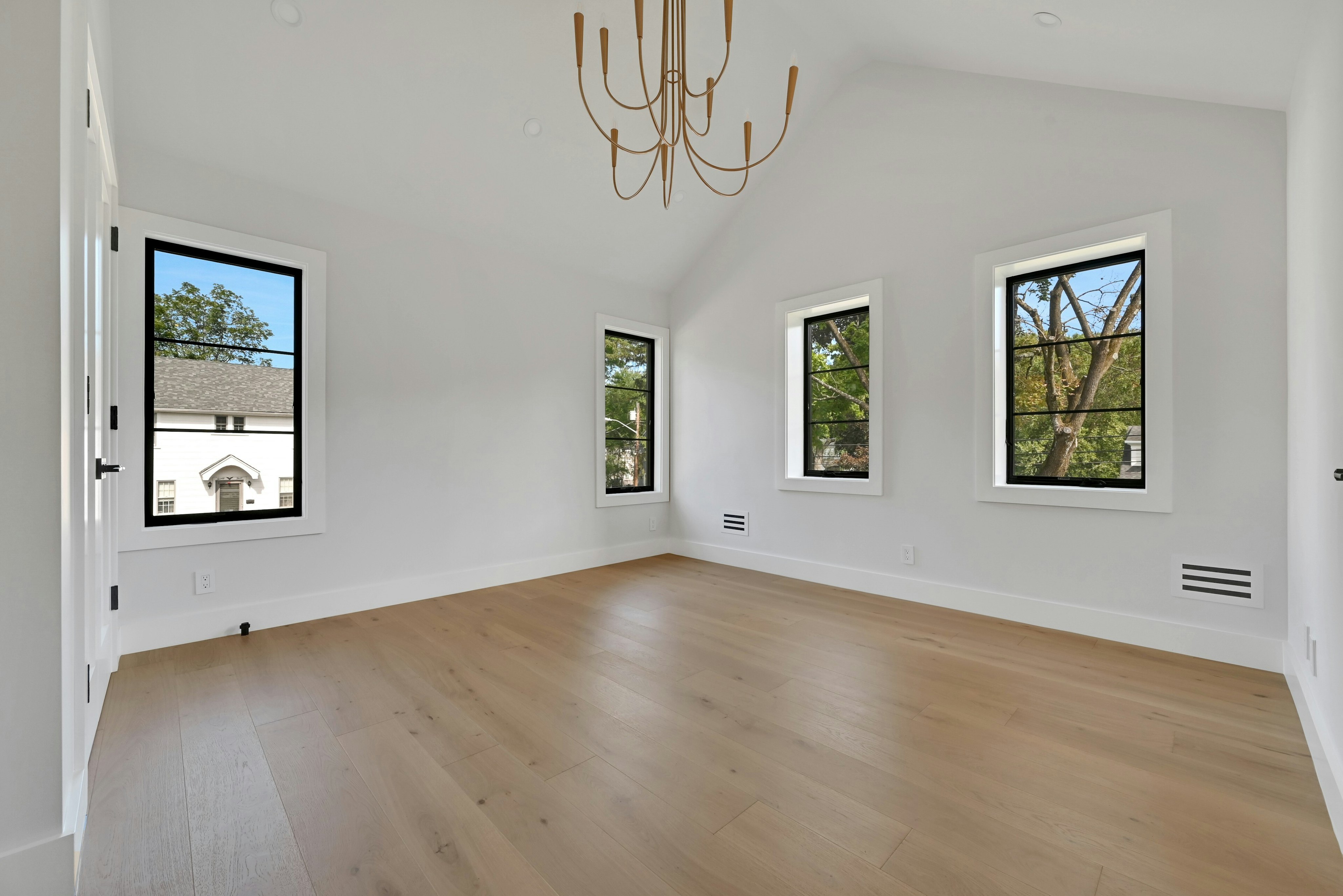 32 Highland Avenue 