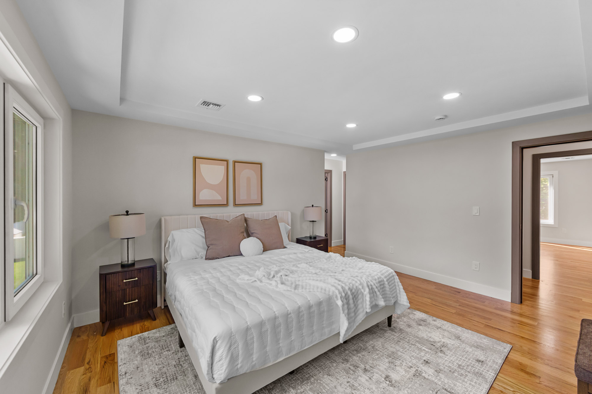 31-07 Morlot Avenue