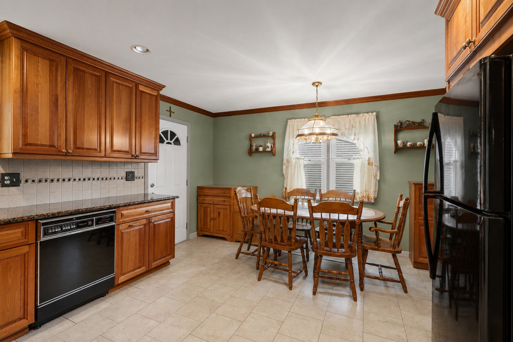 262 Linden Place 
