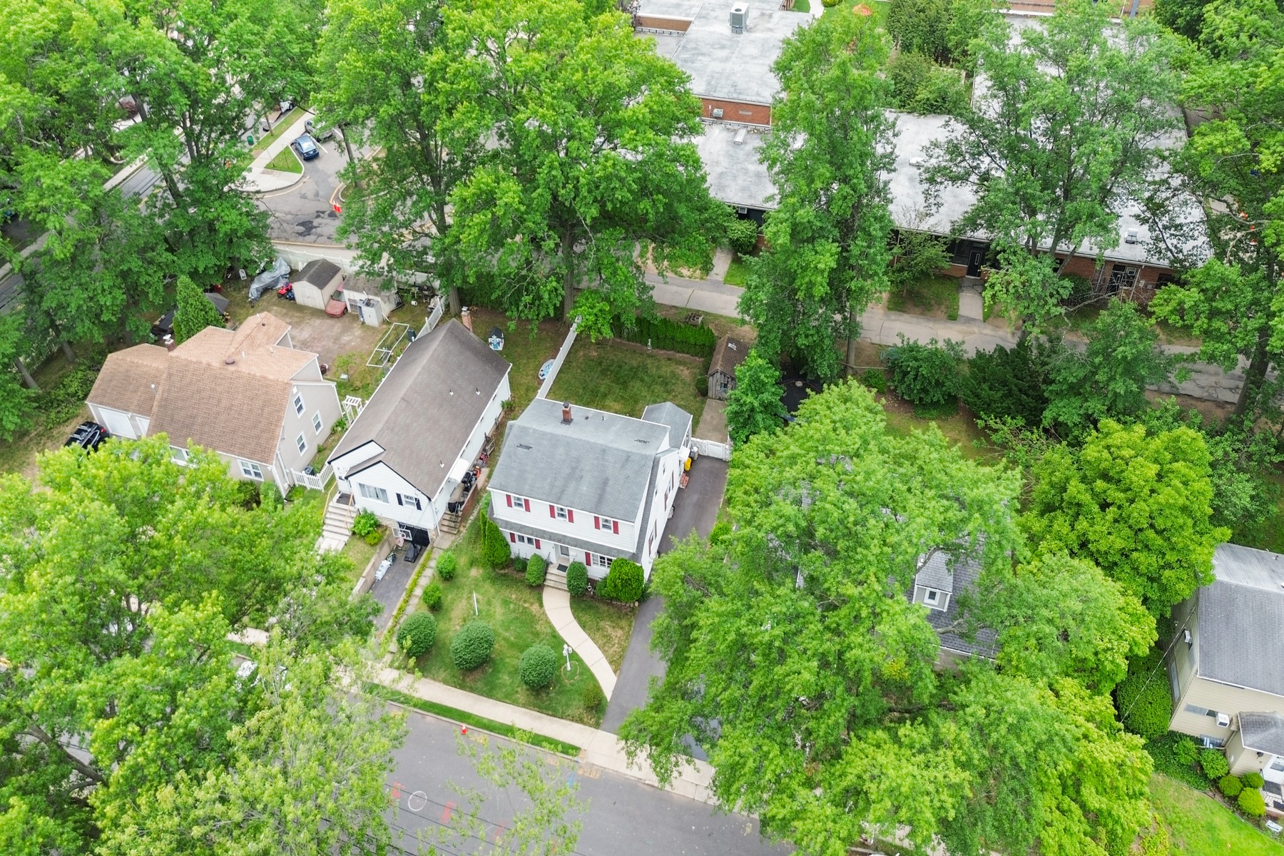 262 Linden Place 