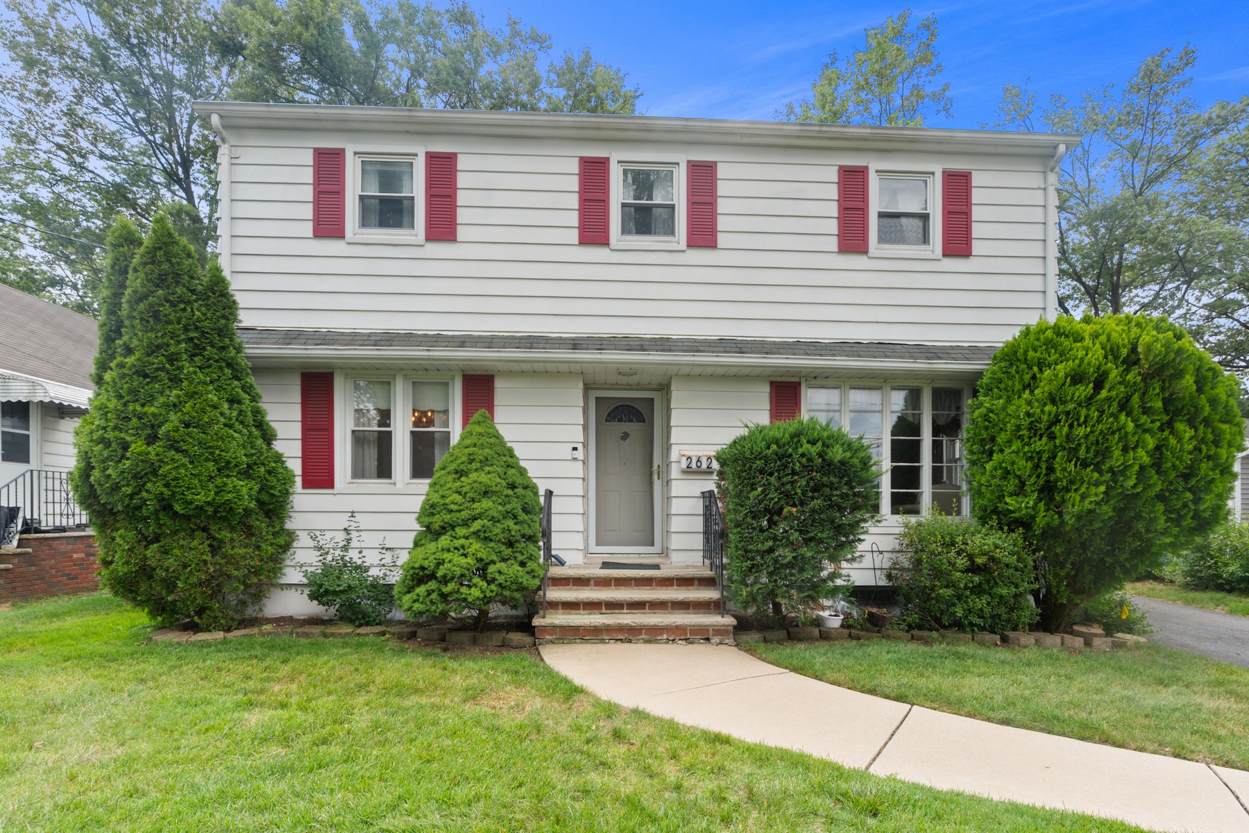 262 Linden Place 