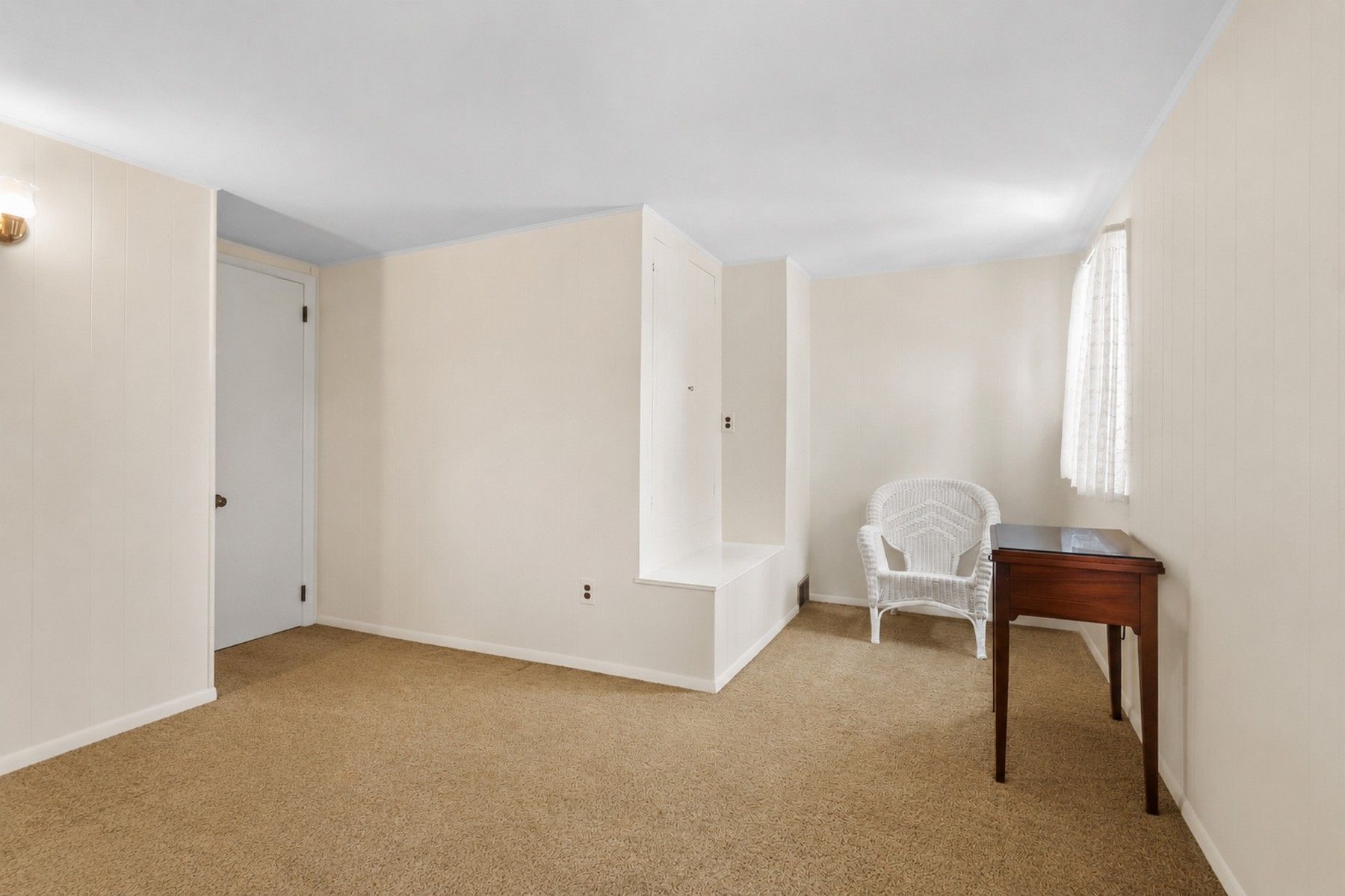 262 Linden Place 
