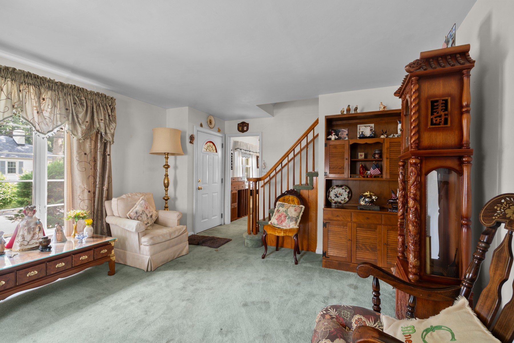 262 Linden Place 