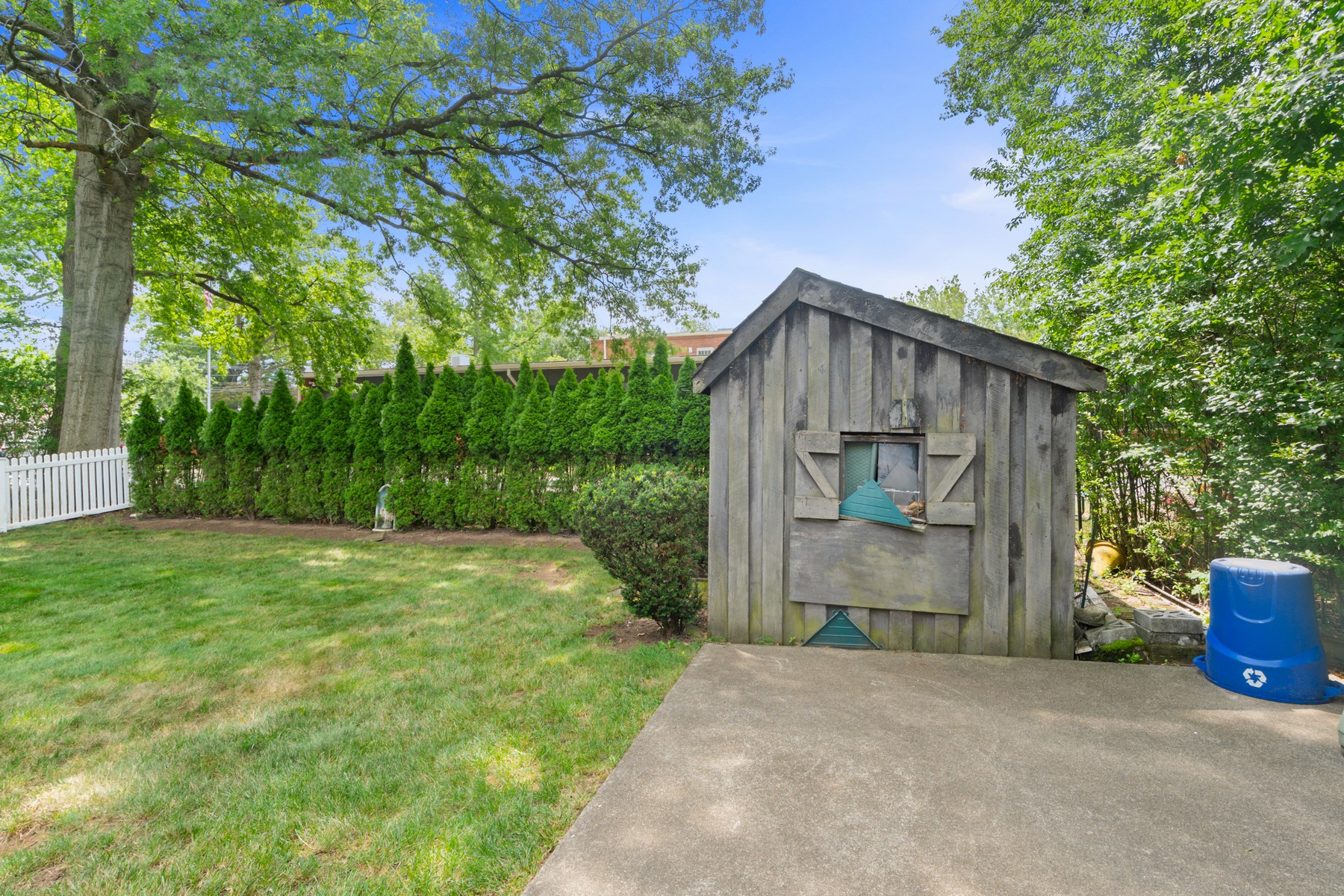 262 Linden Place 