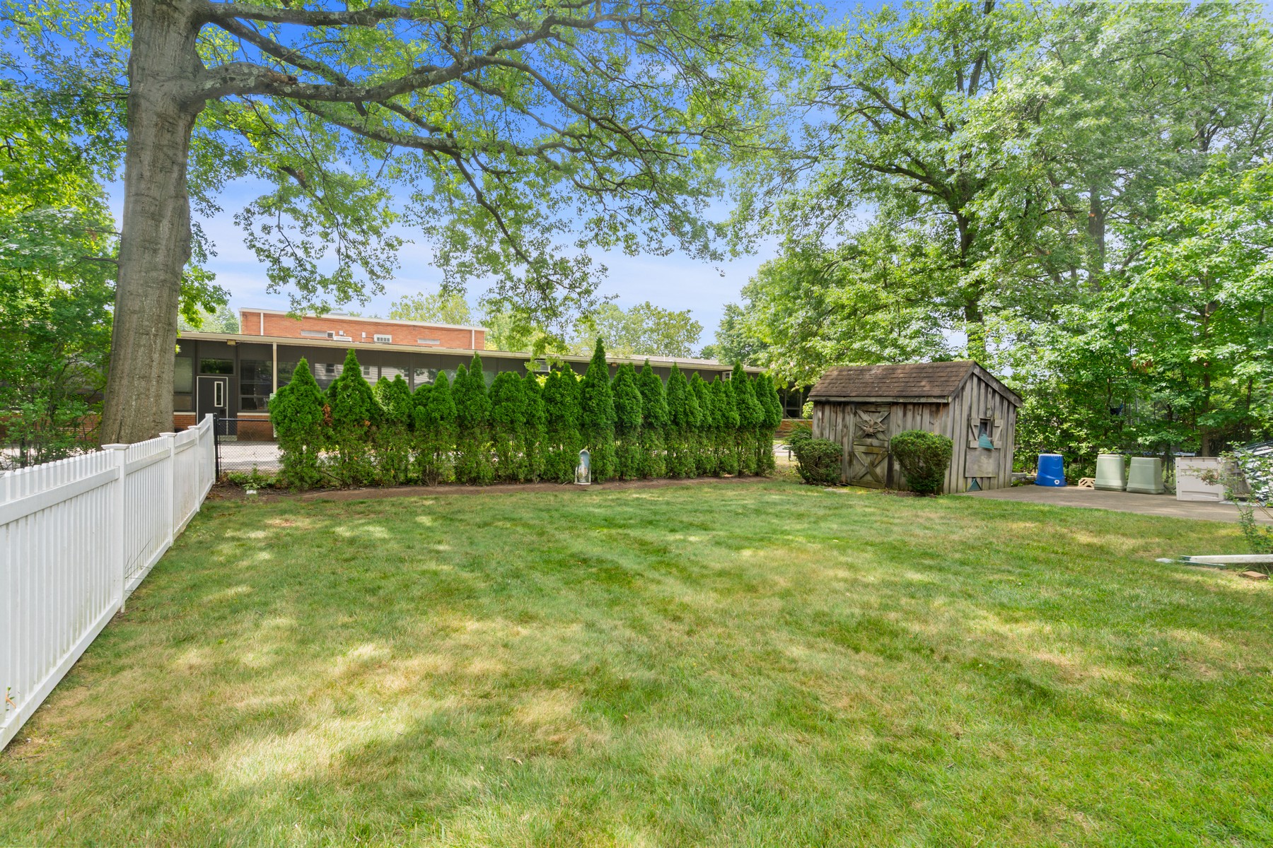 262 Linden Place 