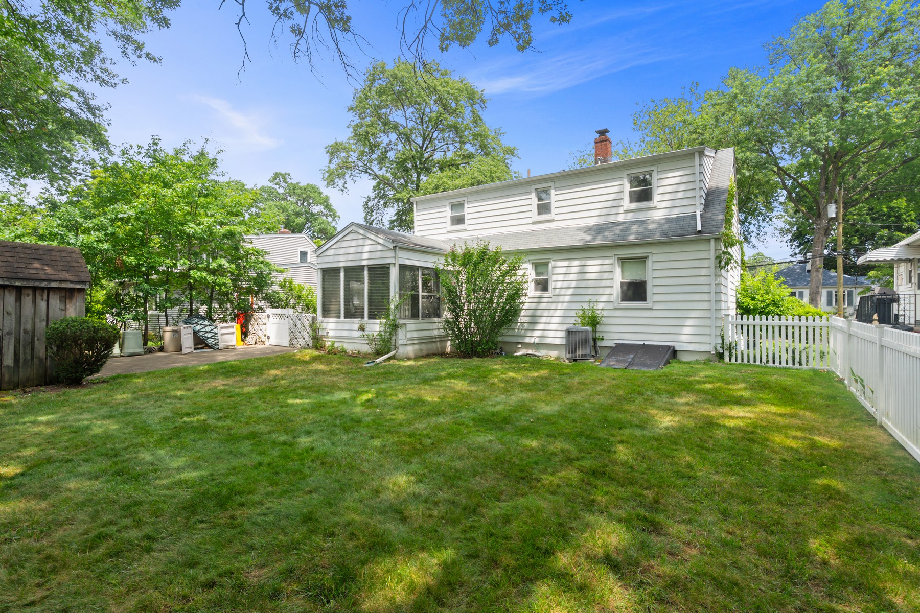 262 Linden Place 