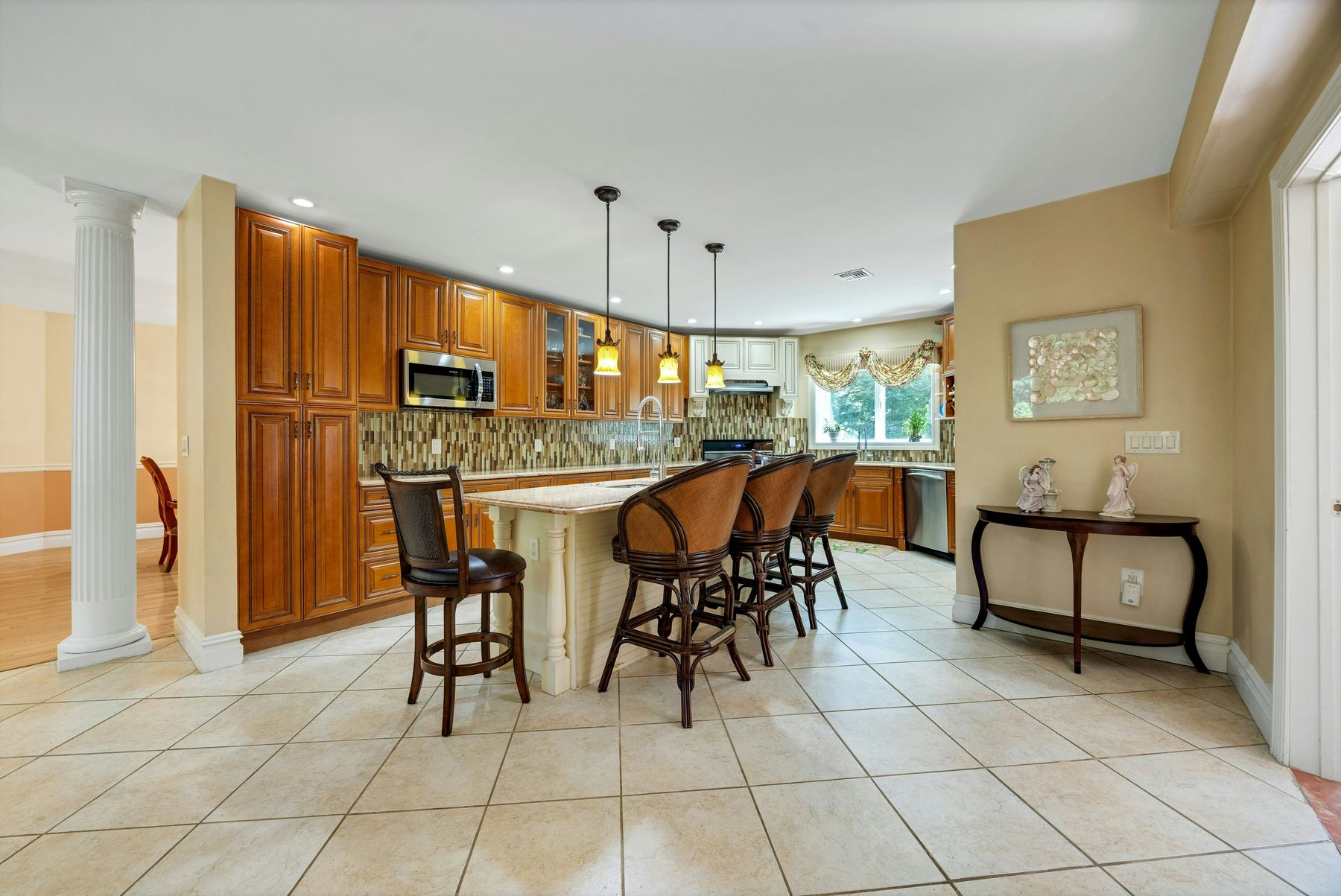 252 Mabel Place 