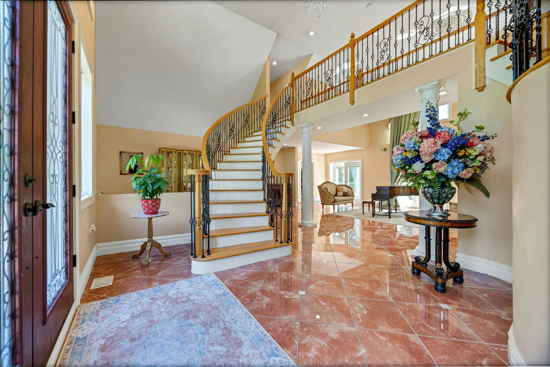 252 Mabel Place 