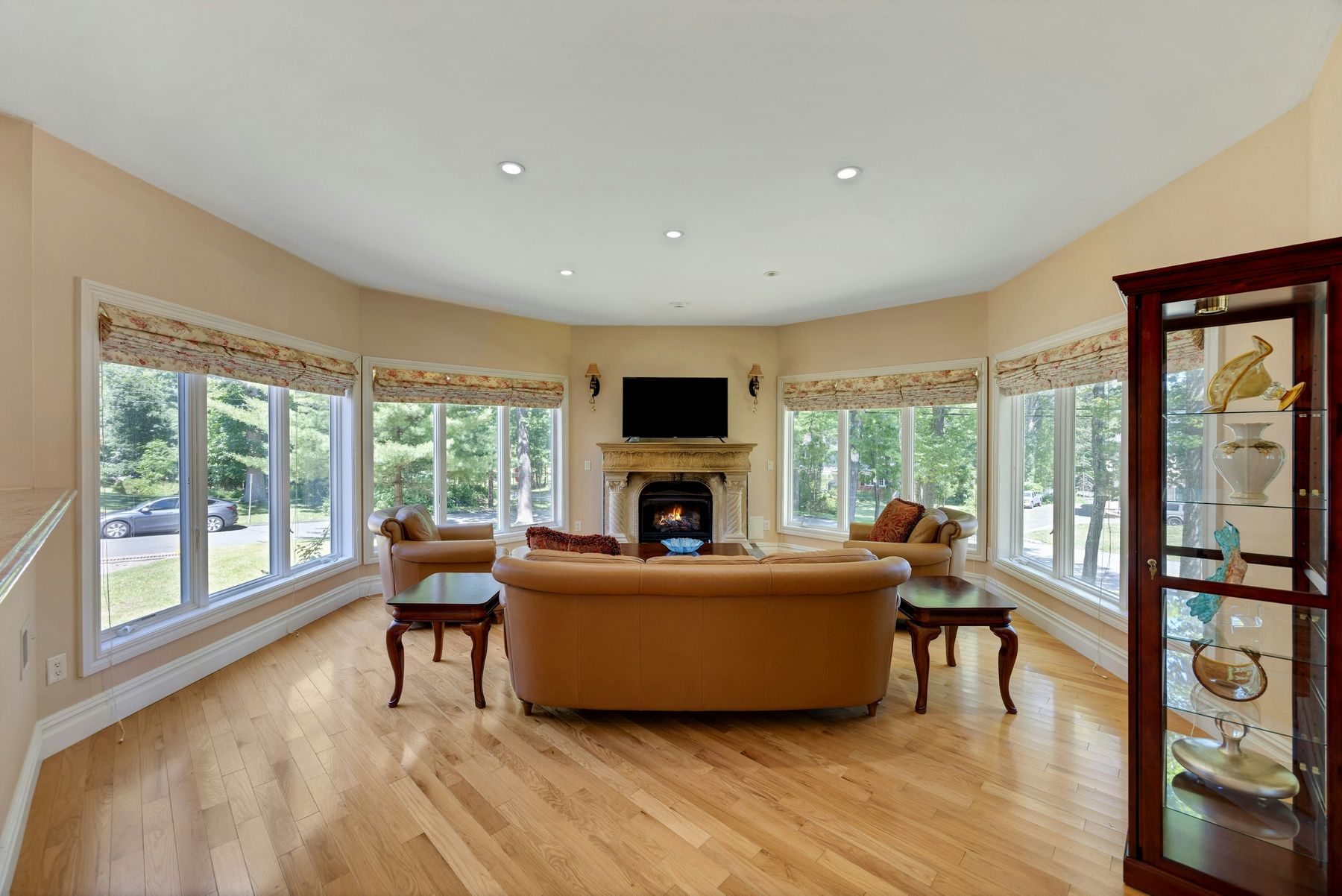 252 Mabel Place 