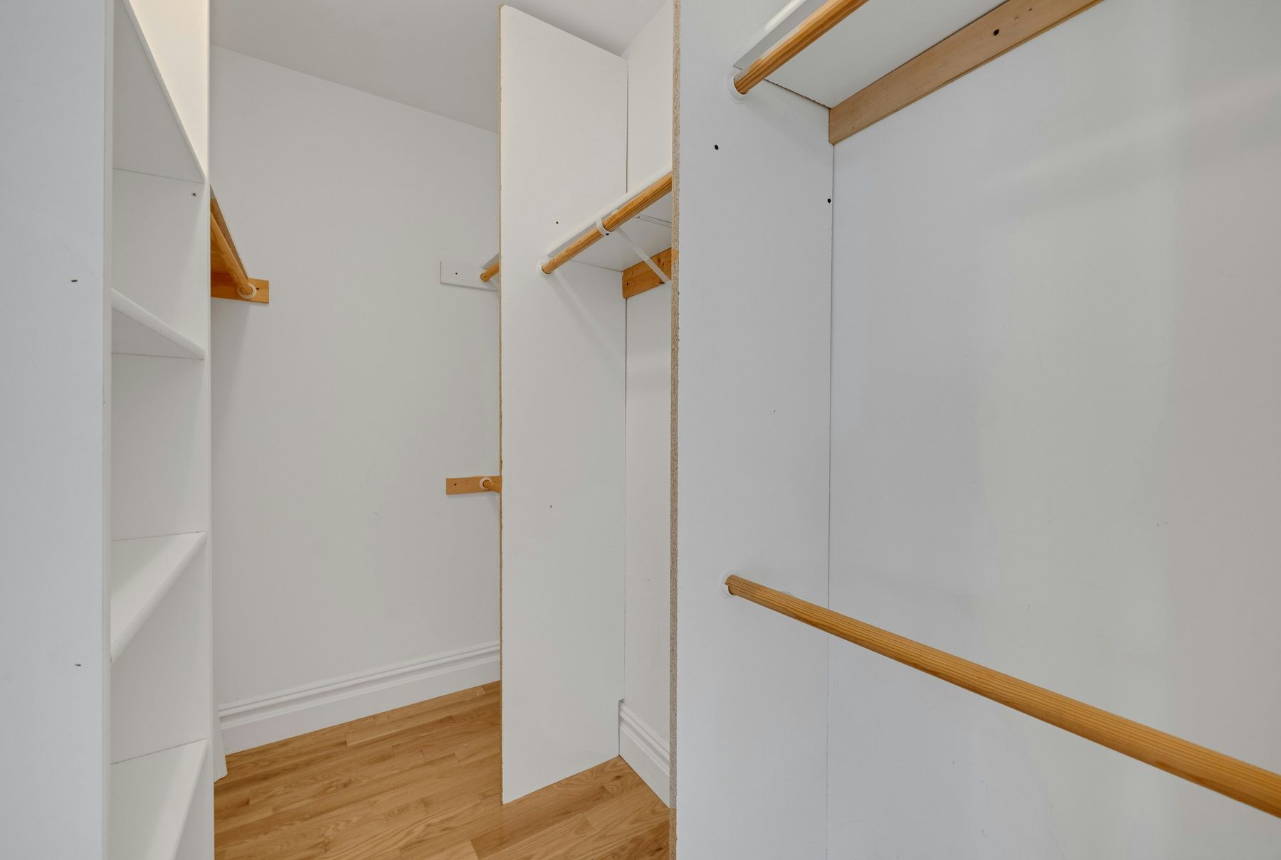 252 Mabel Place 