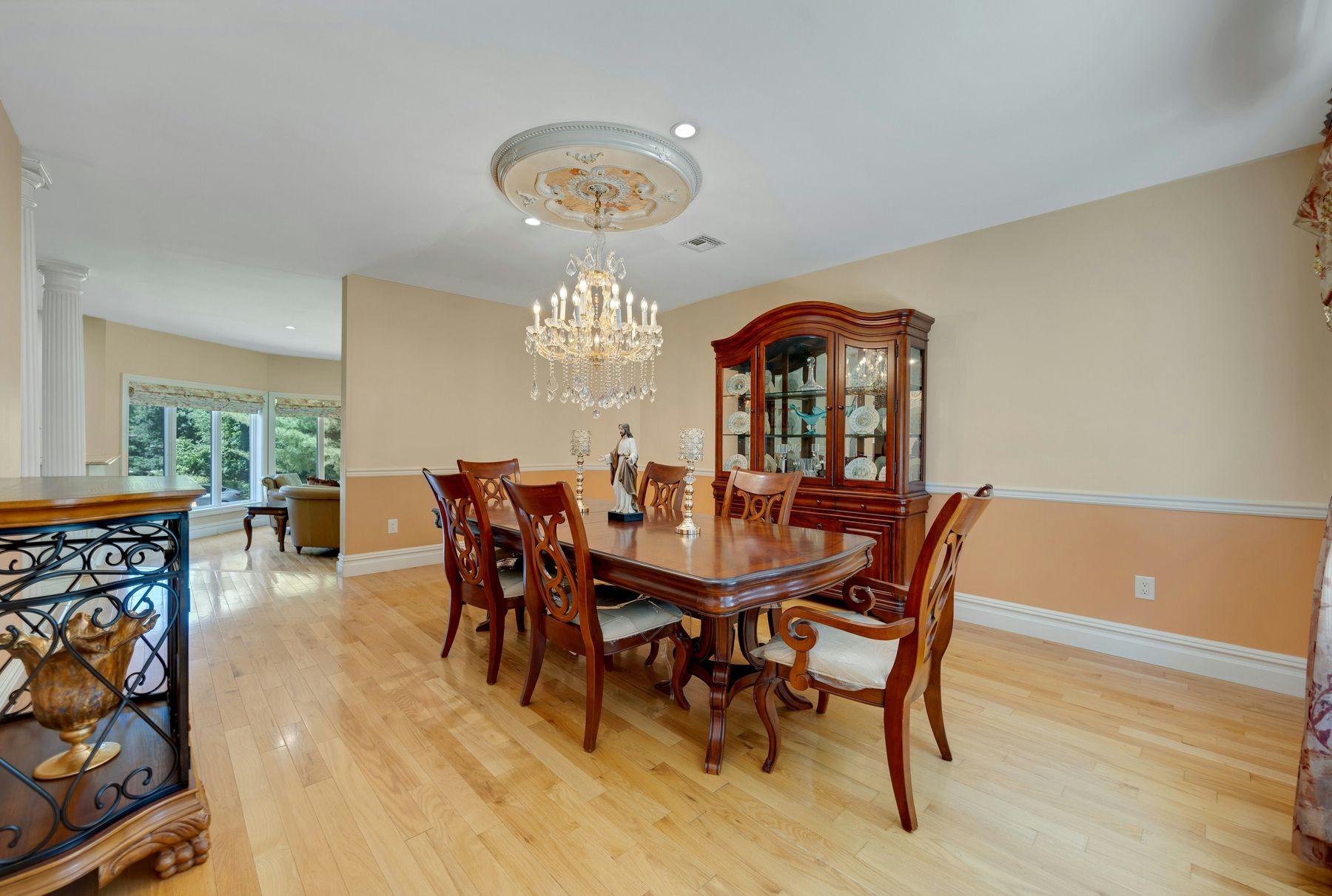 252 Mabel Place 
