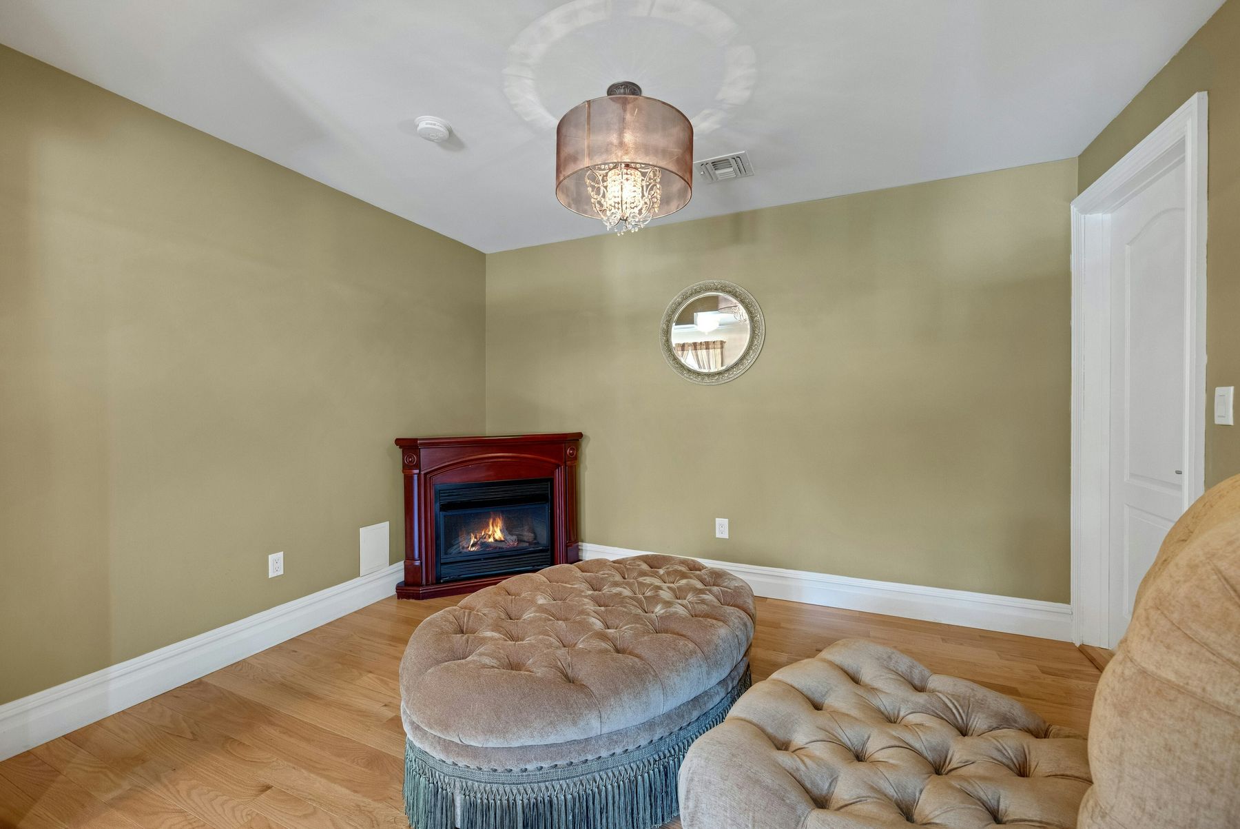 252 Mabel Place 