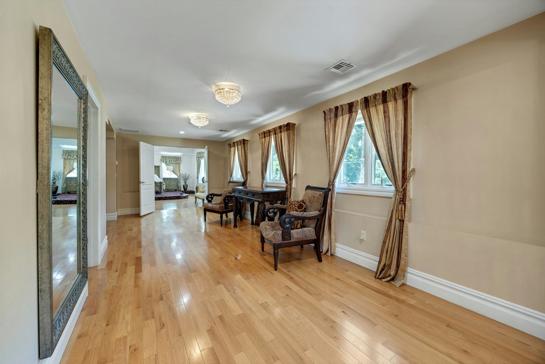 252 Mabel Place 