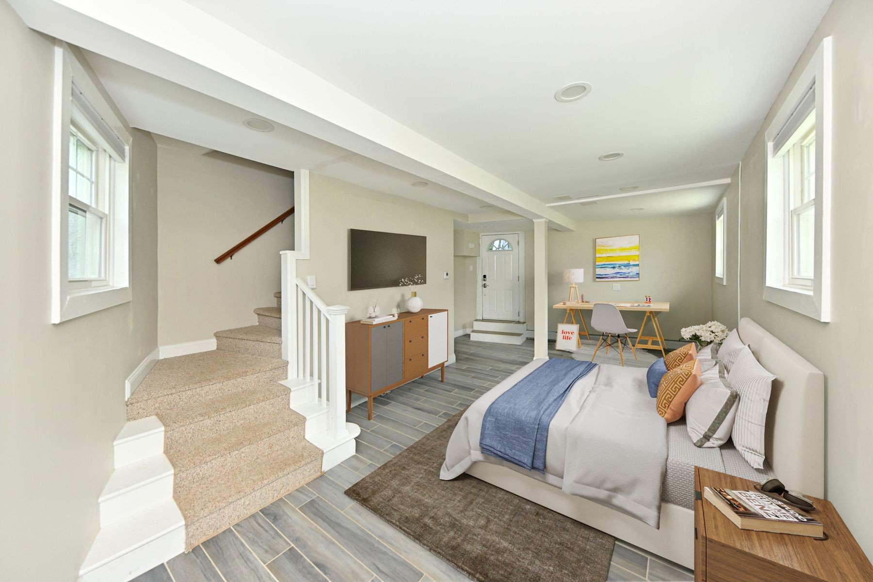 211 Lakeview Drive 