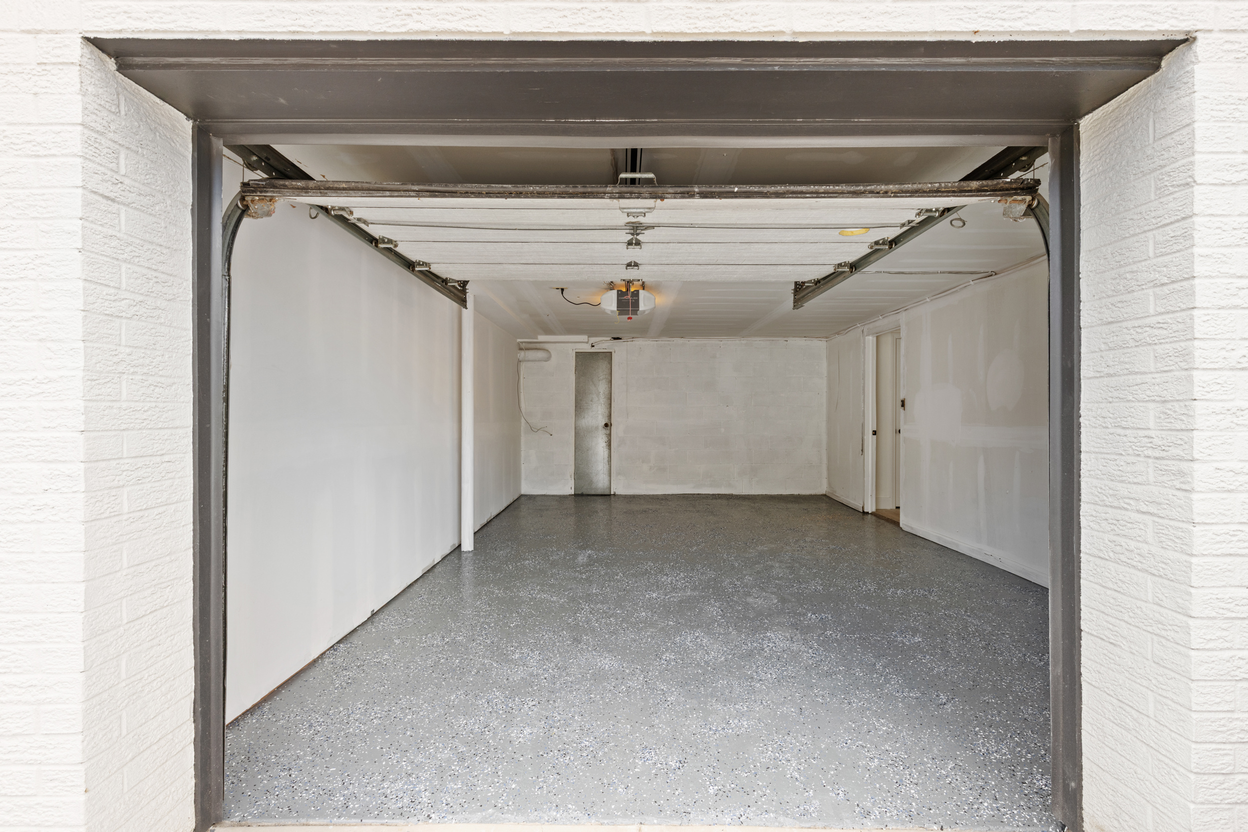 302 E Harriet Unit# A