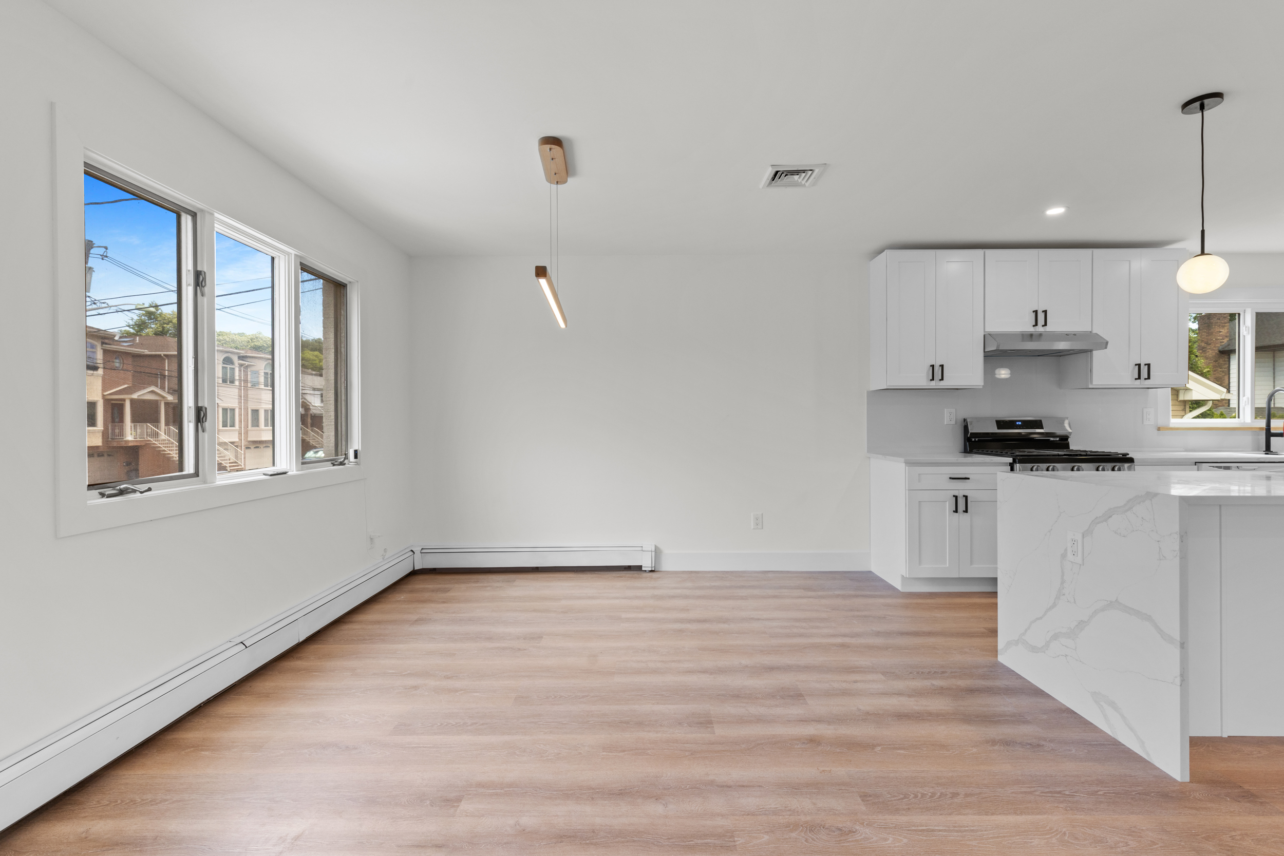 302 E Harriet Unit# A