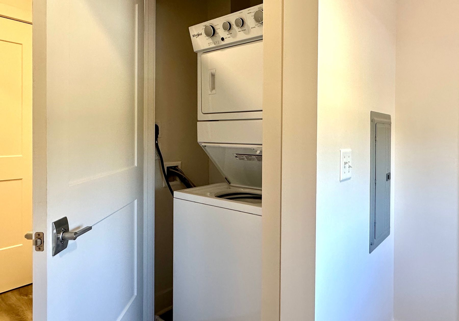 205-211 Stuyvesant Unit# 302