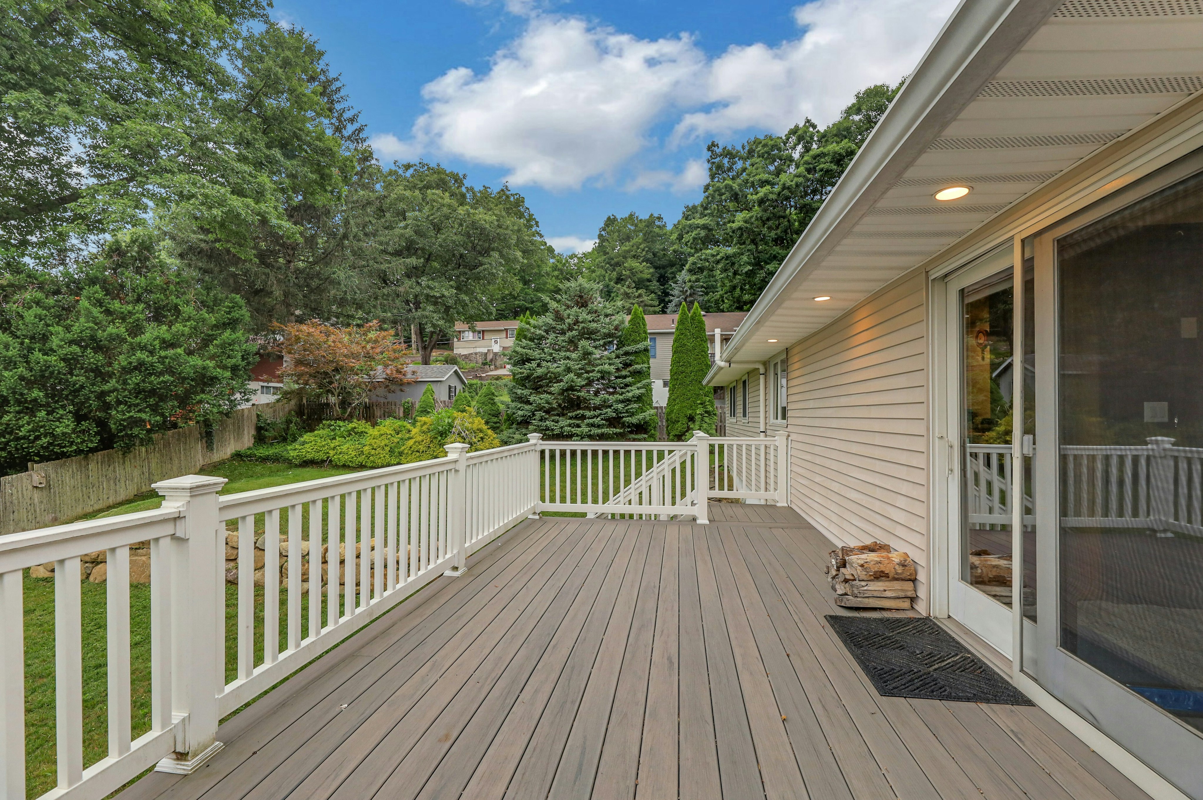 406 High Crest Drive 