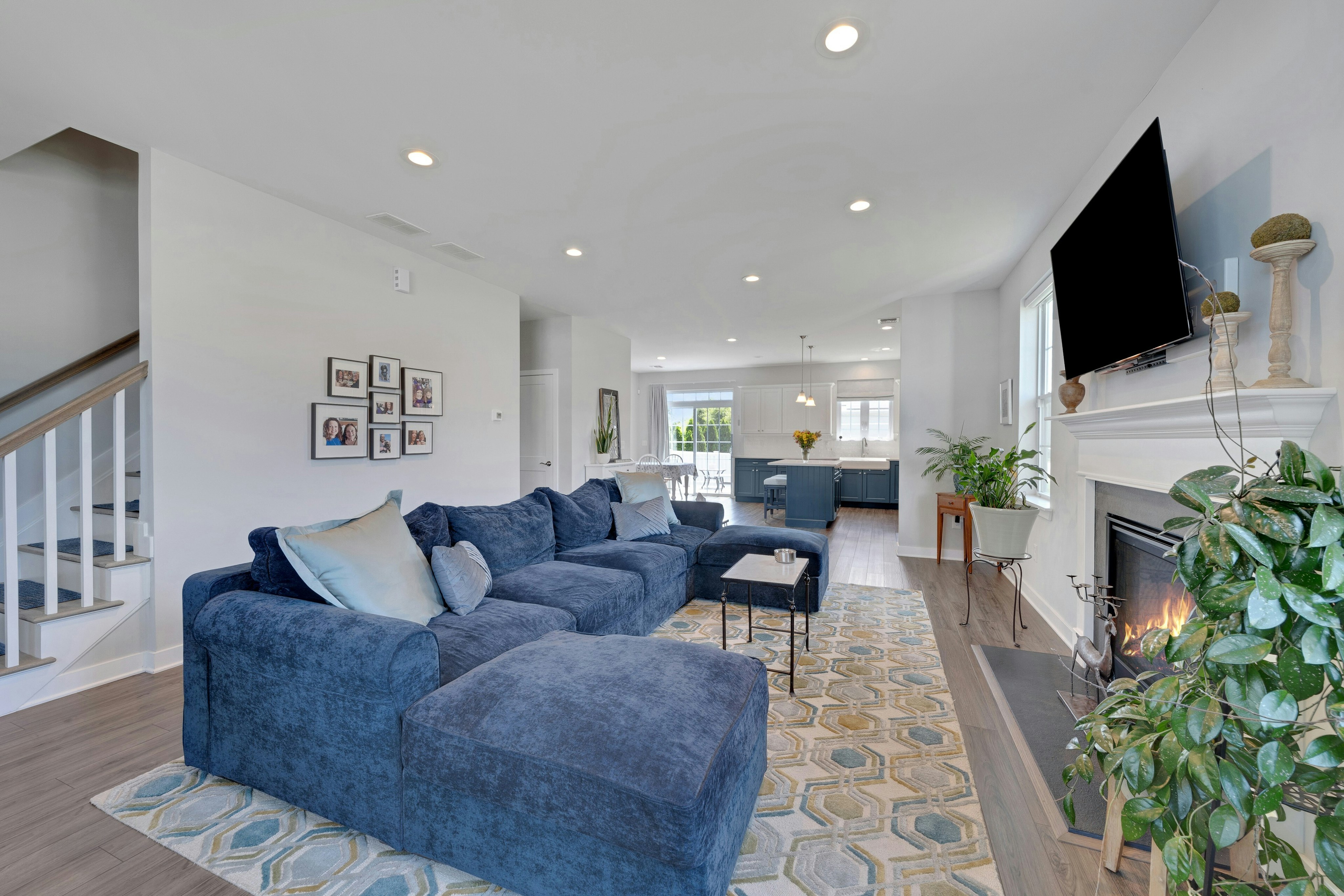 10 Bares Court 