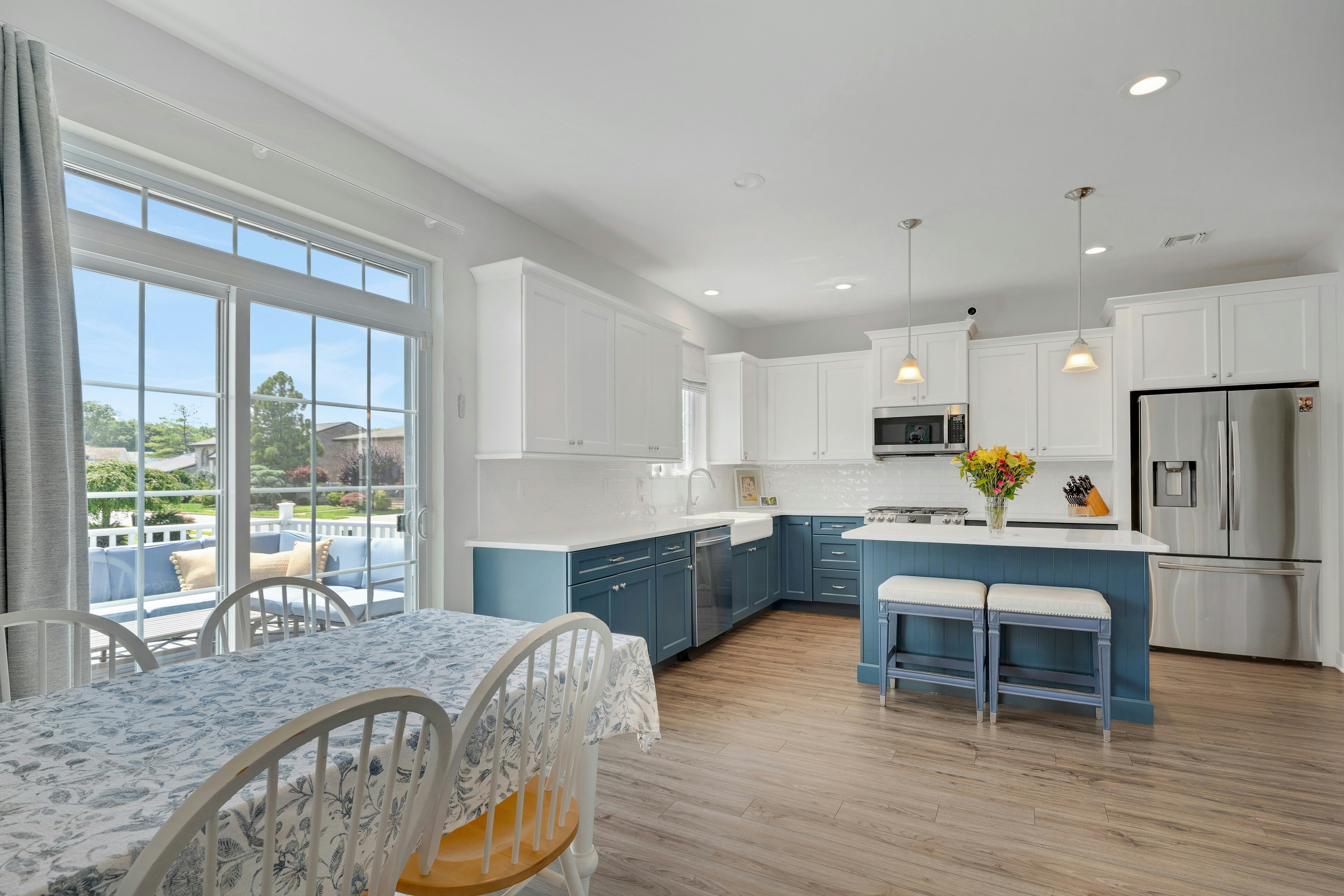 10 Bares Court 