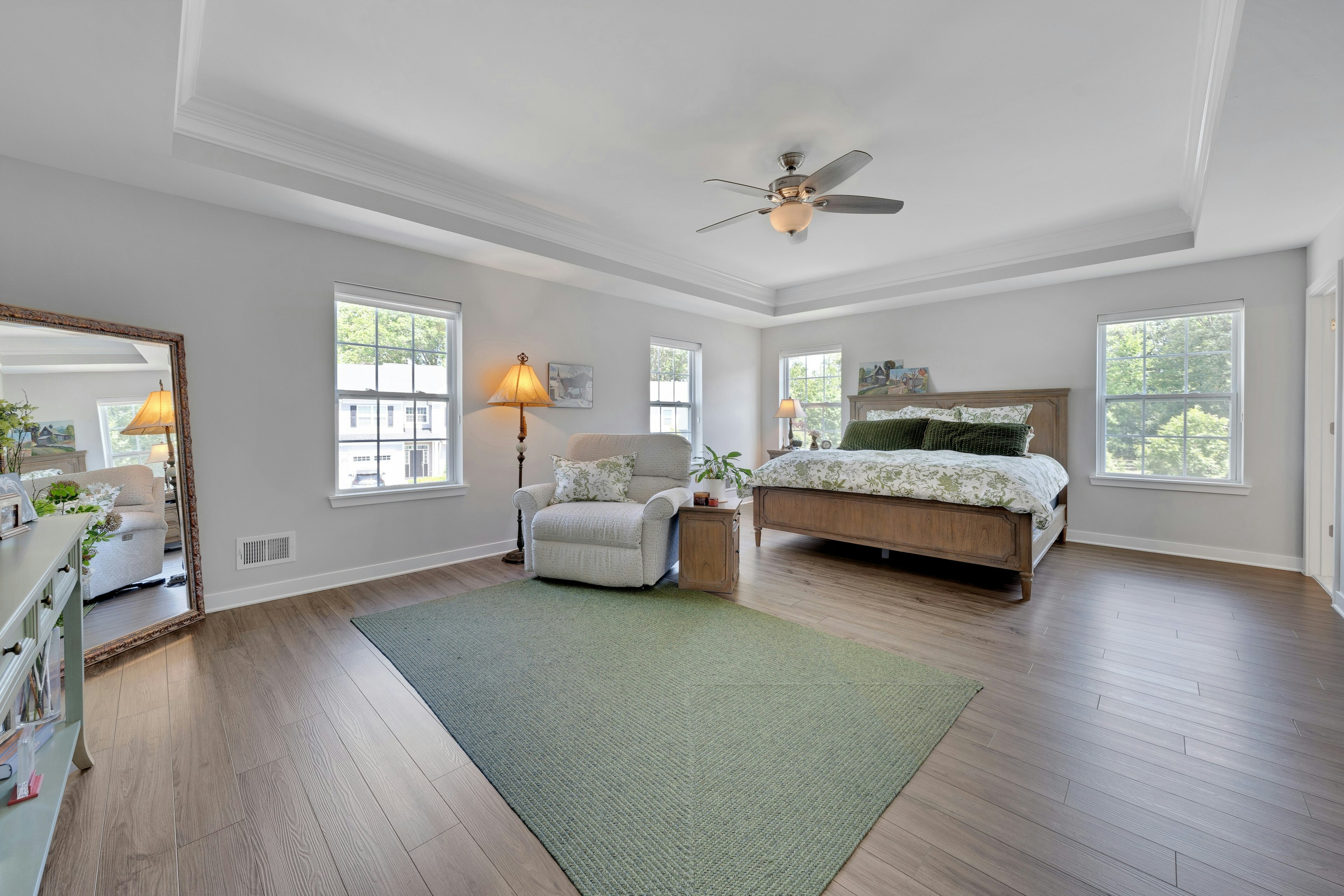 10 Bares Court 