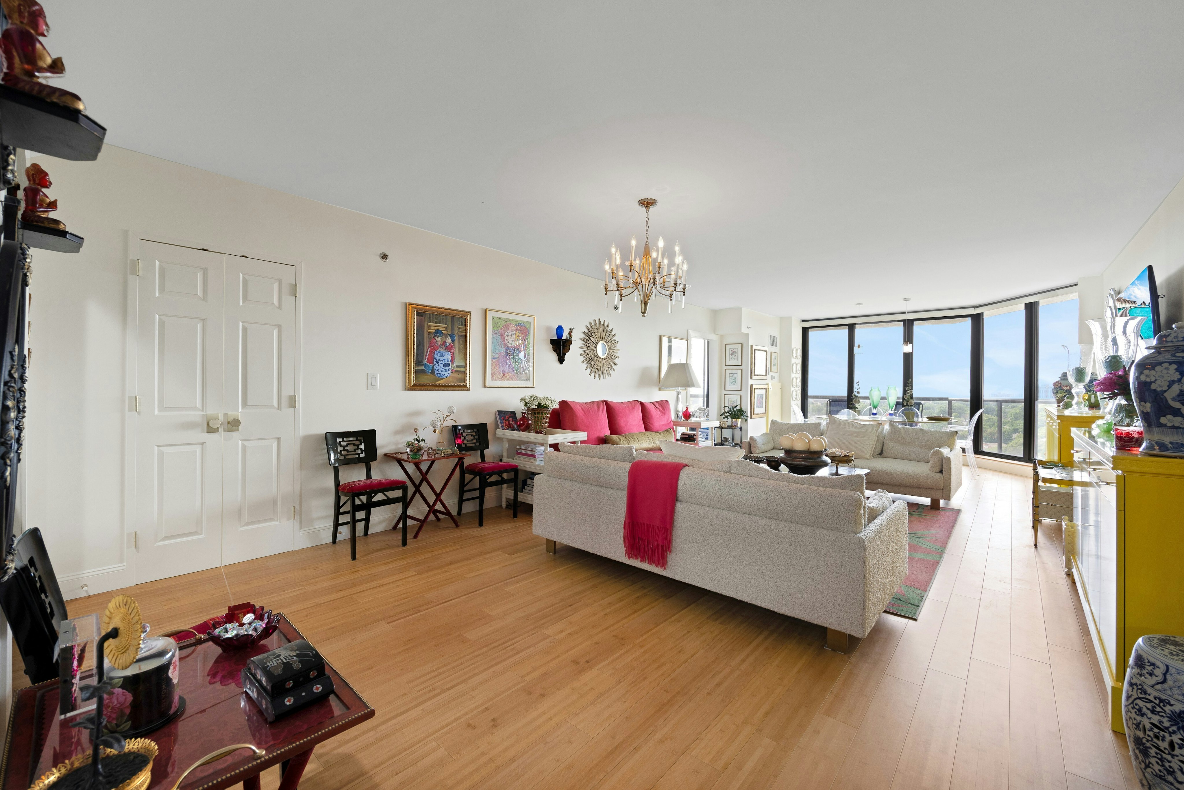 900 Palisade Avenue #17C