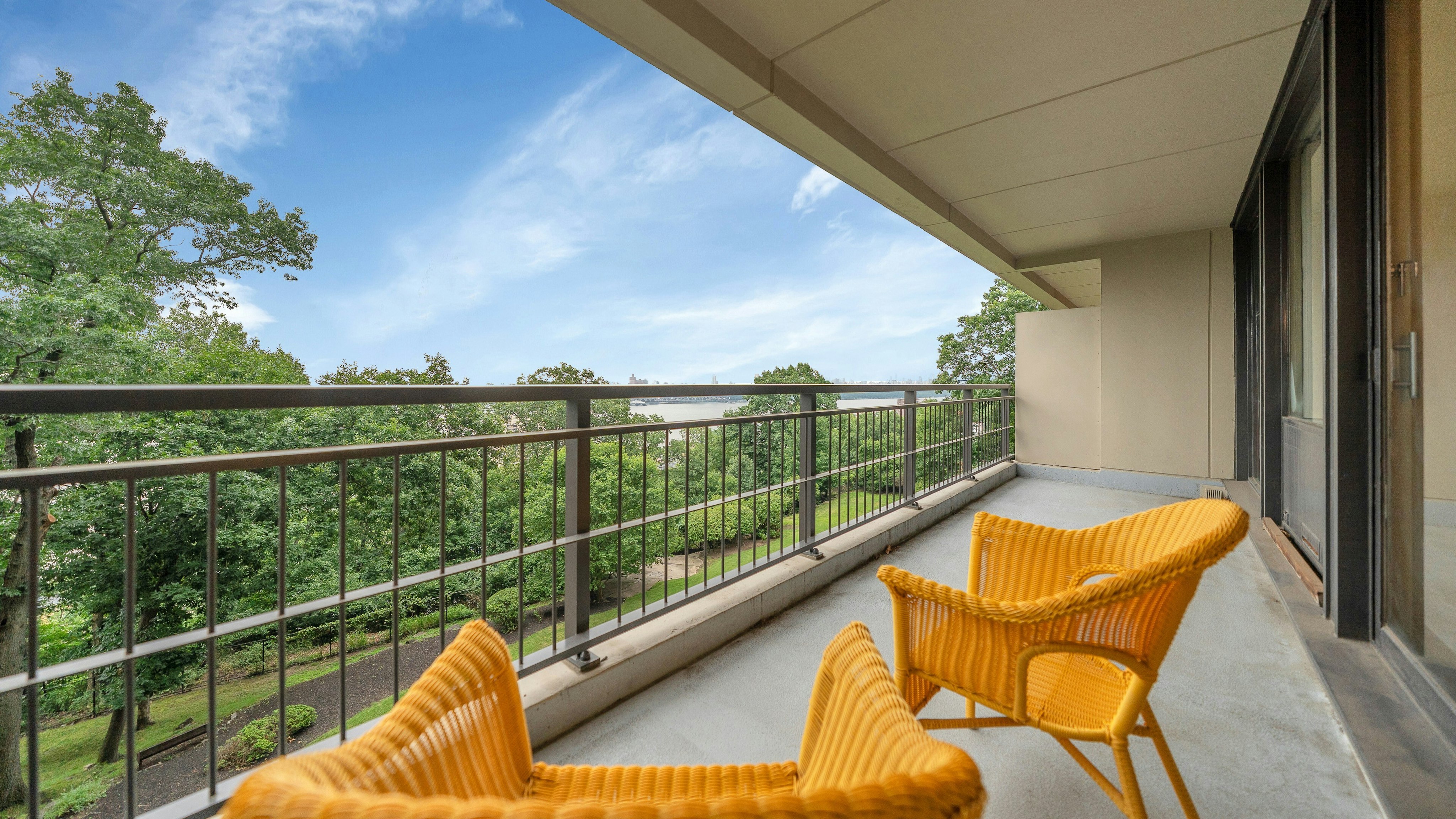 1 Horizon Road #408