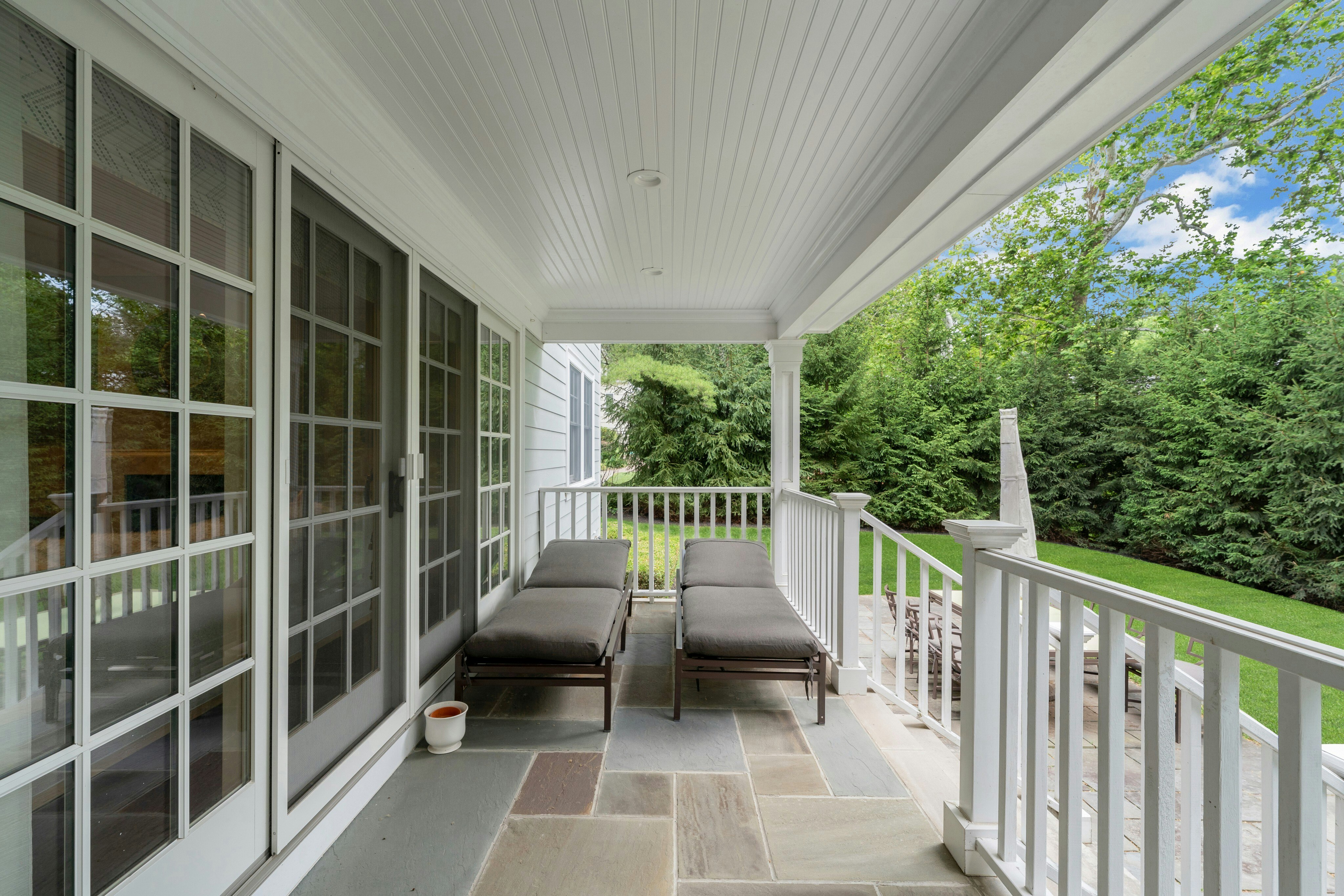 20 Sylvan Way 