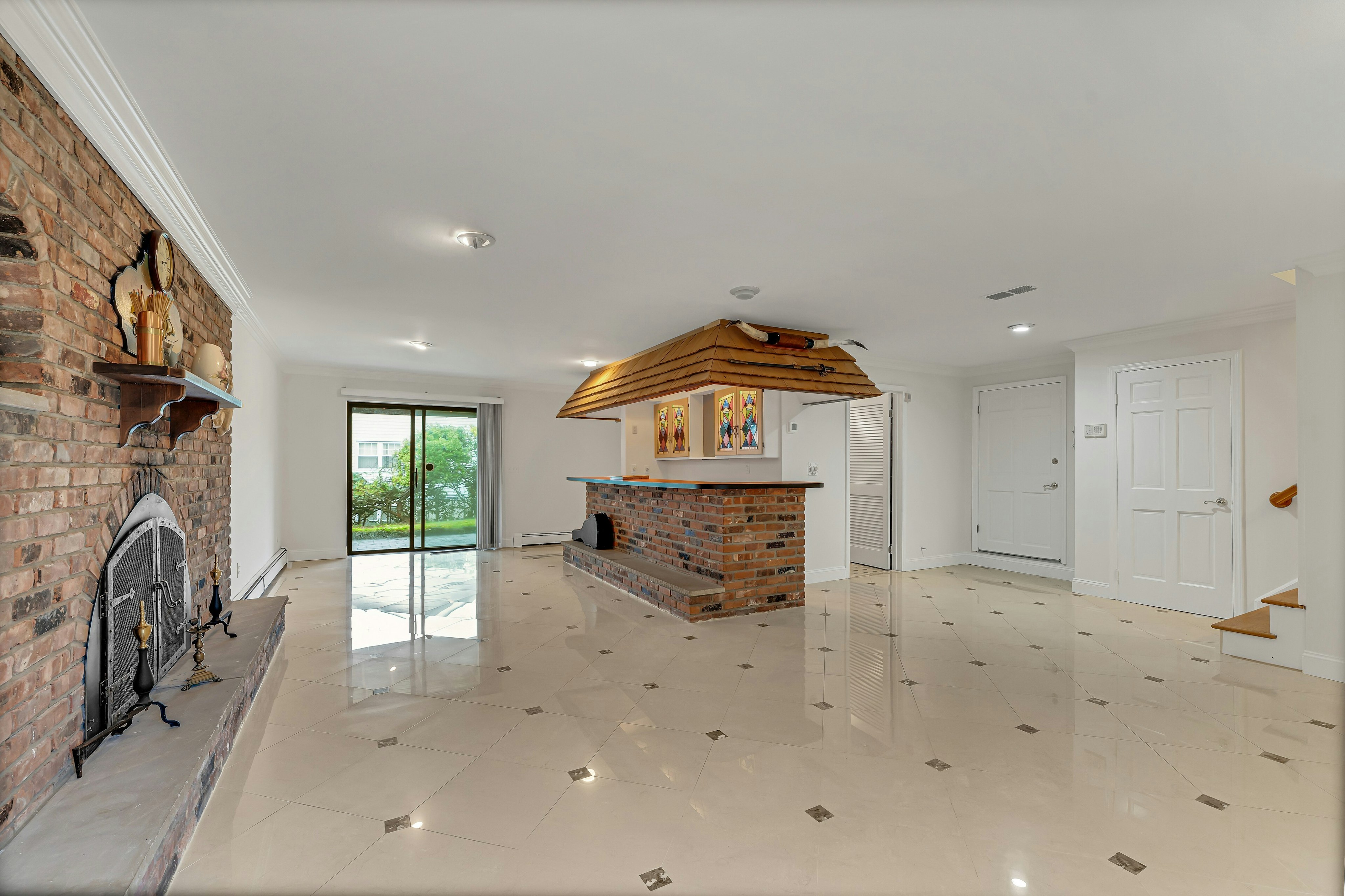 141 Middlesex Avenue 