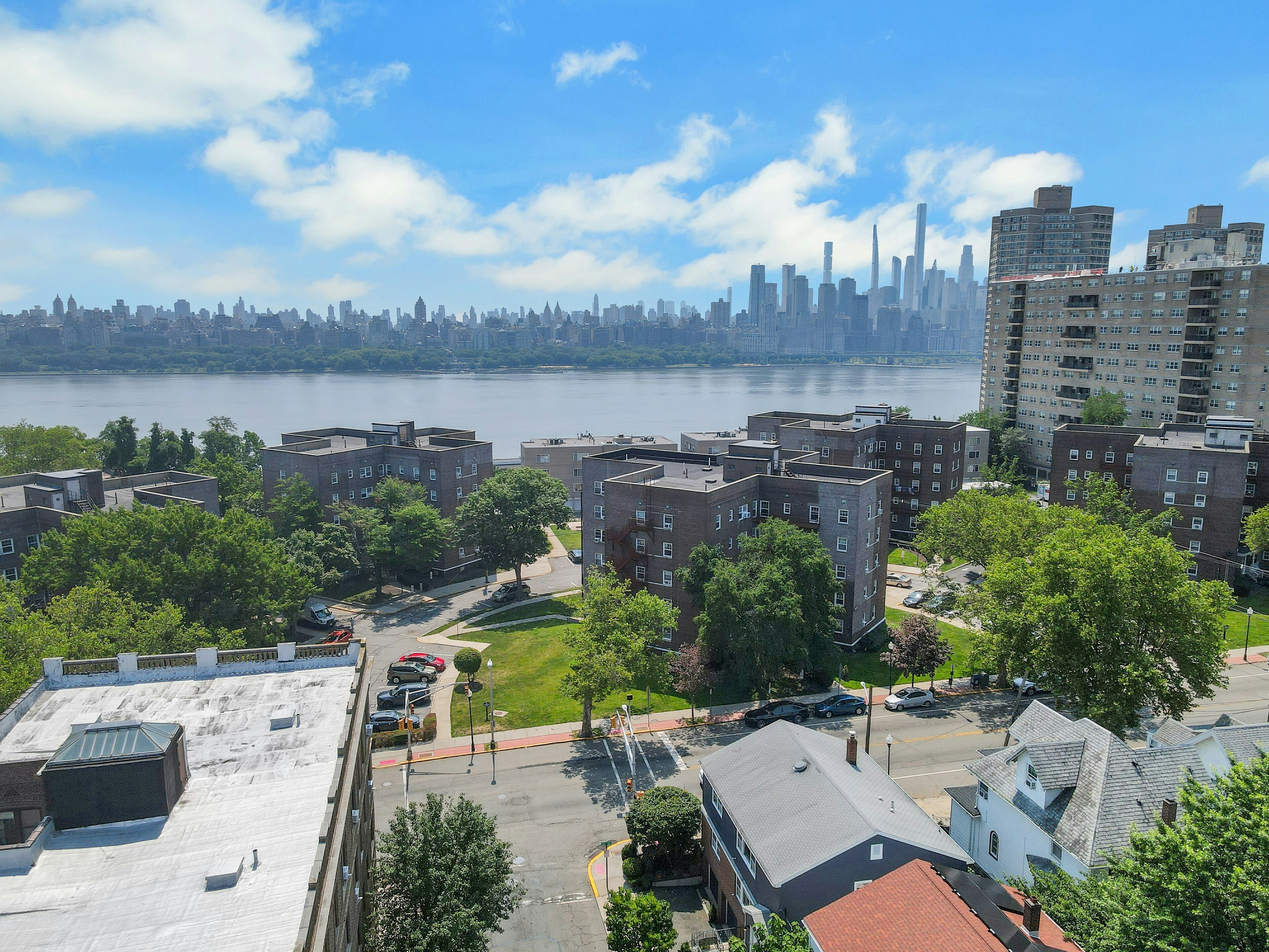 27 73rd Street 