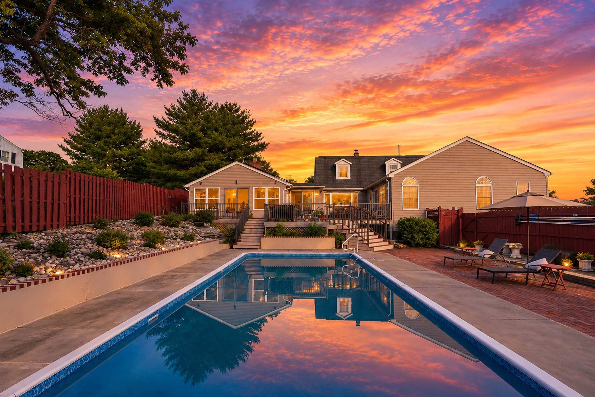 933 River Road 