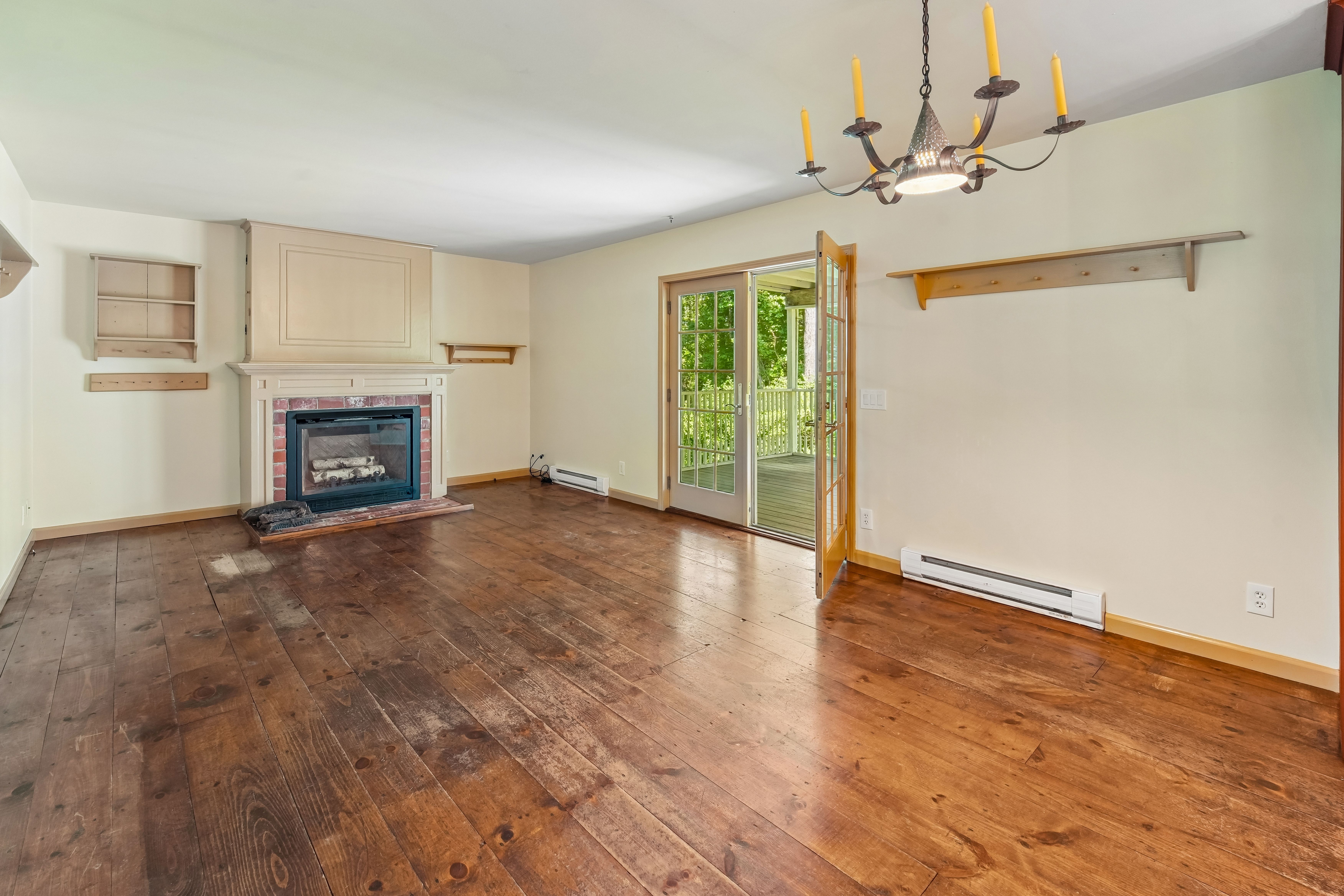 138 River View Way 