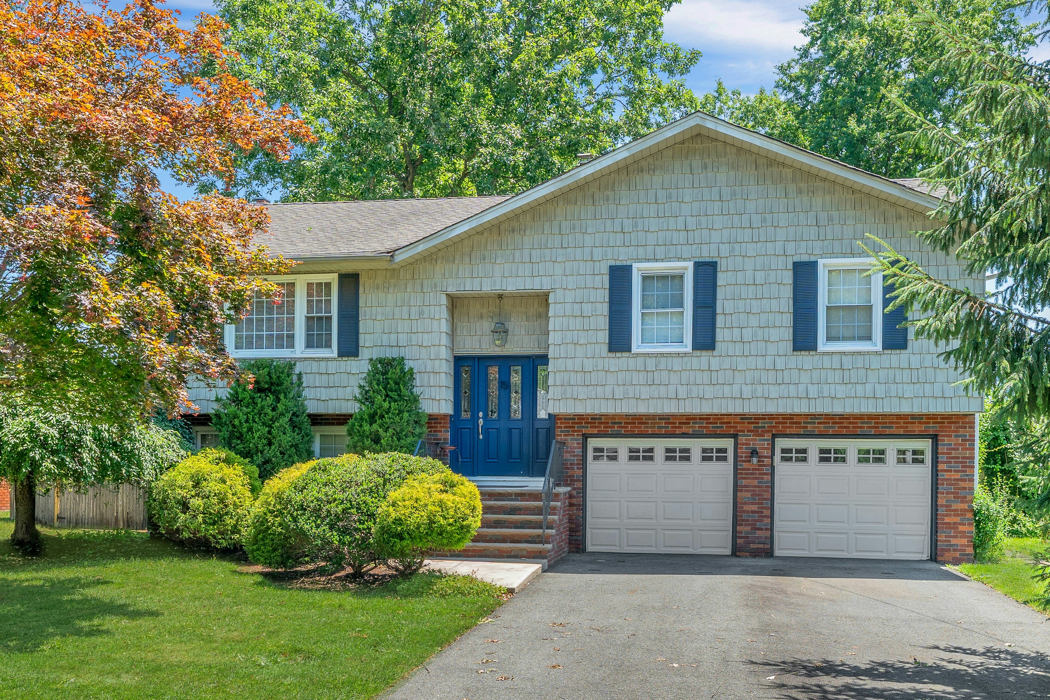 15 Sunset Place 