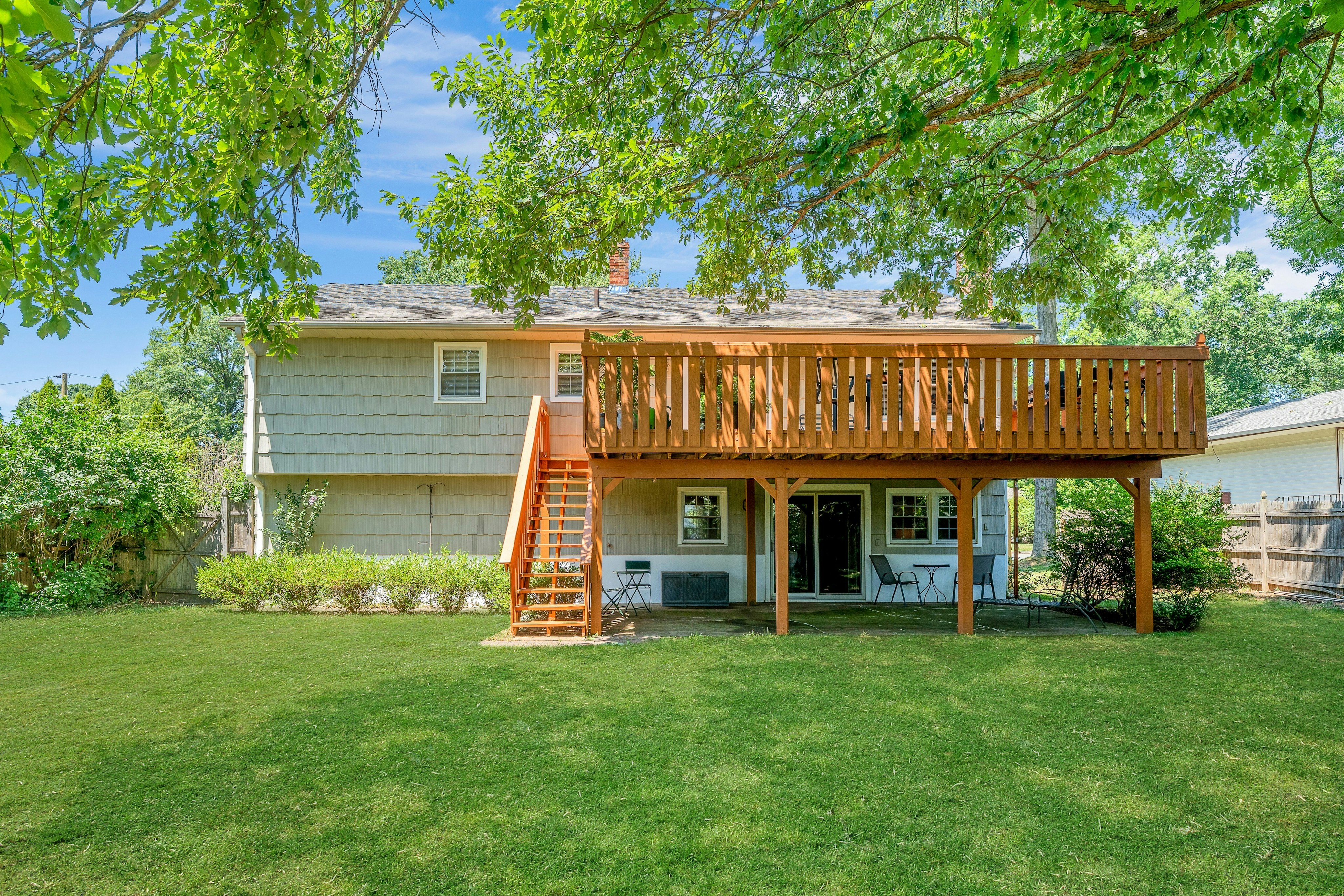 15 Sunset Place 