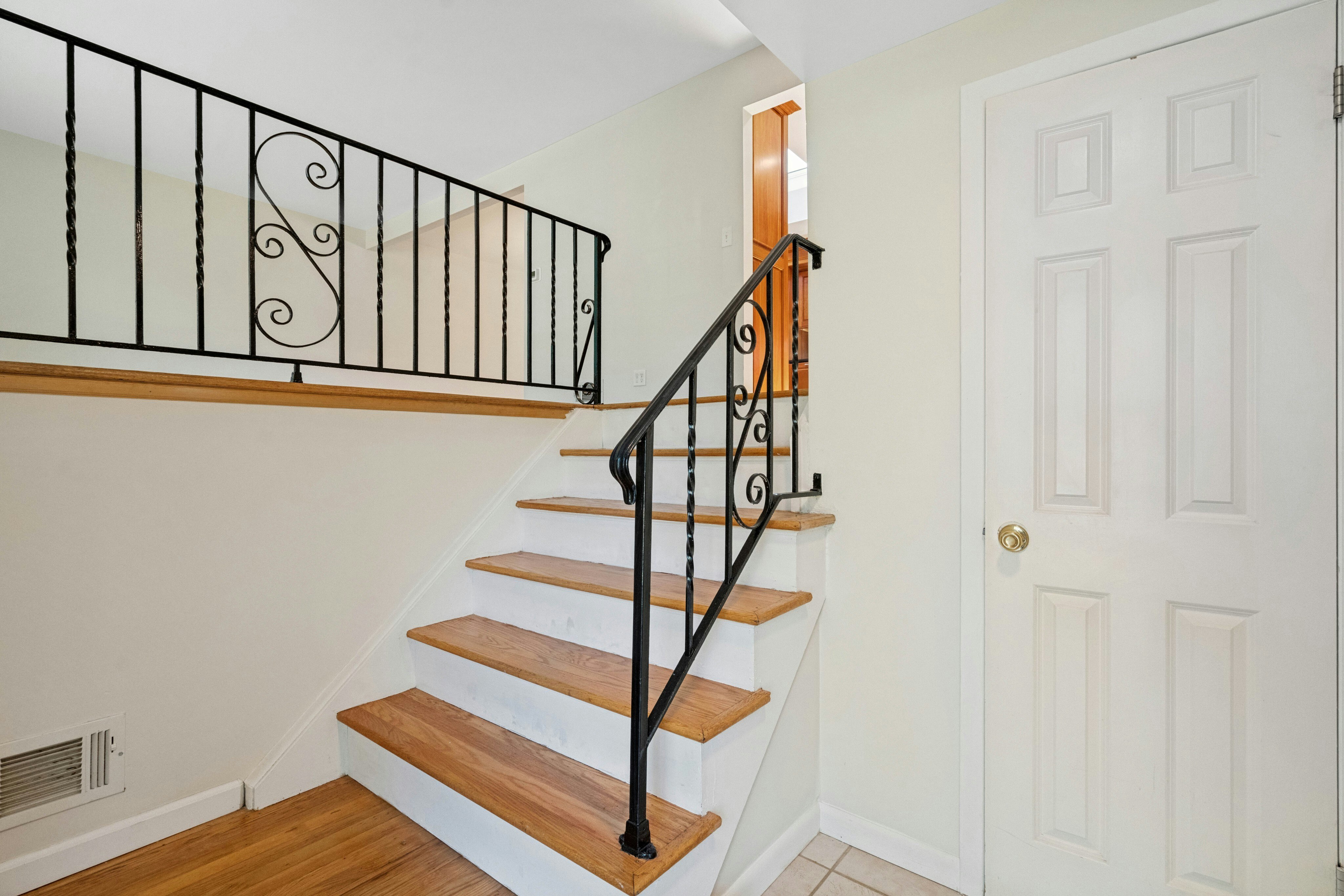 615 Maze Road 