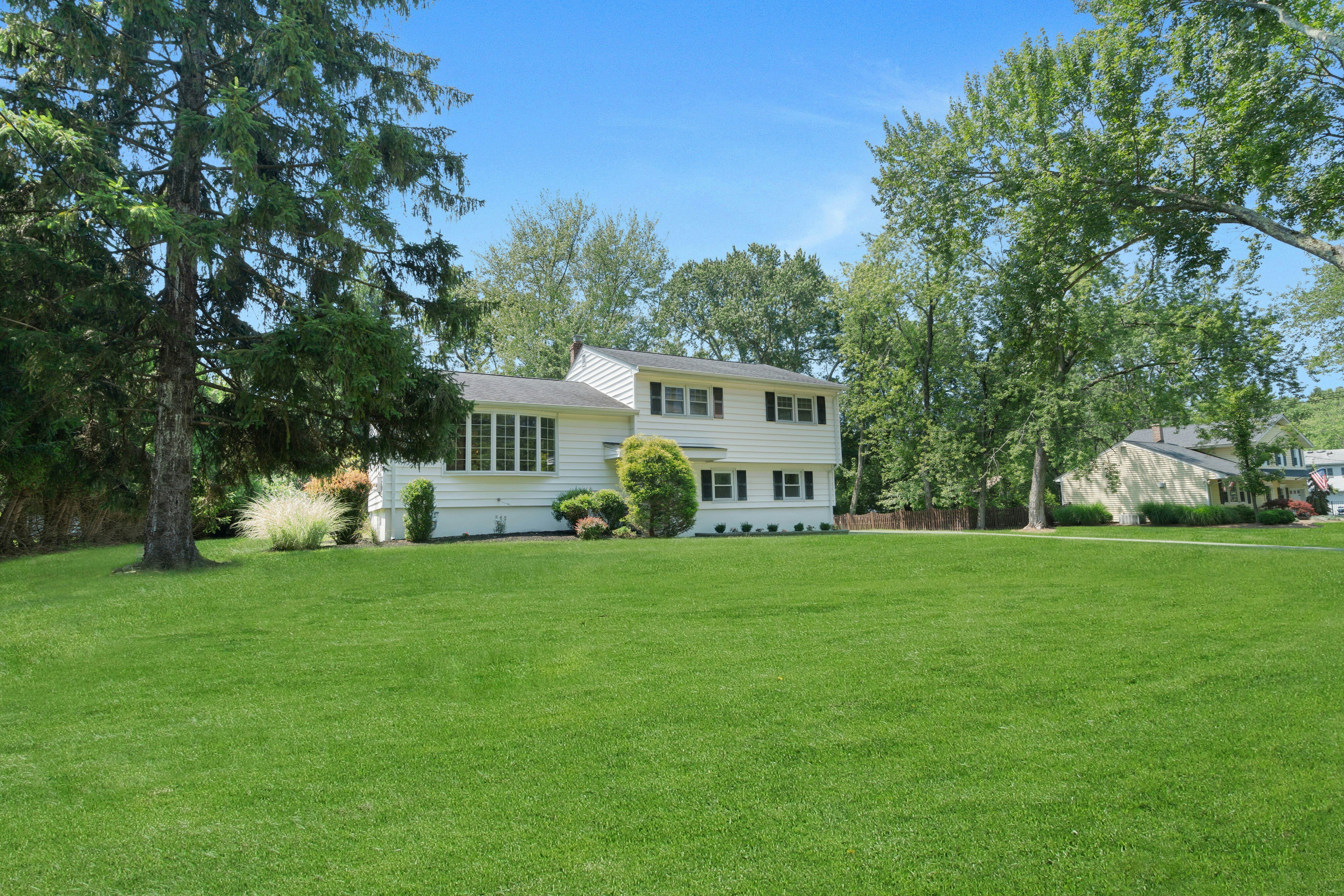 615 Maze Road 