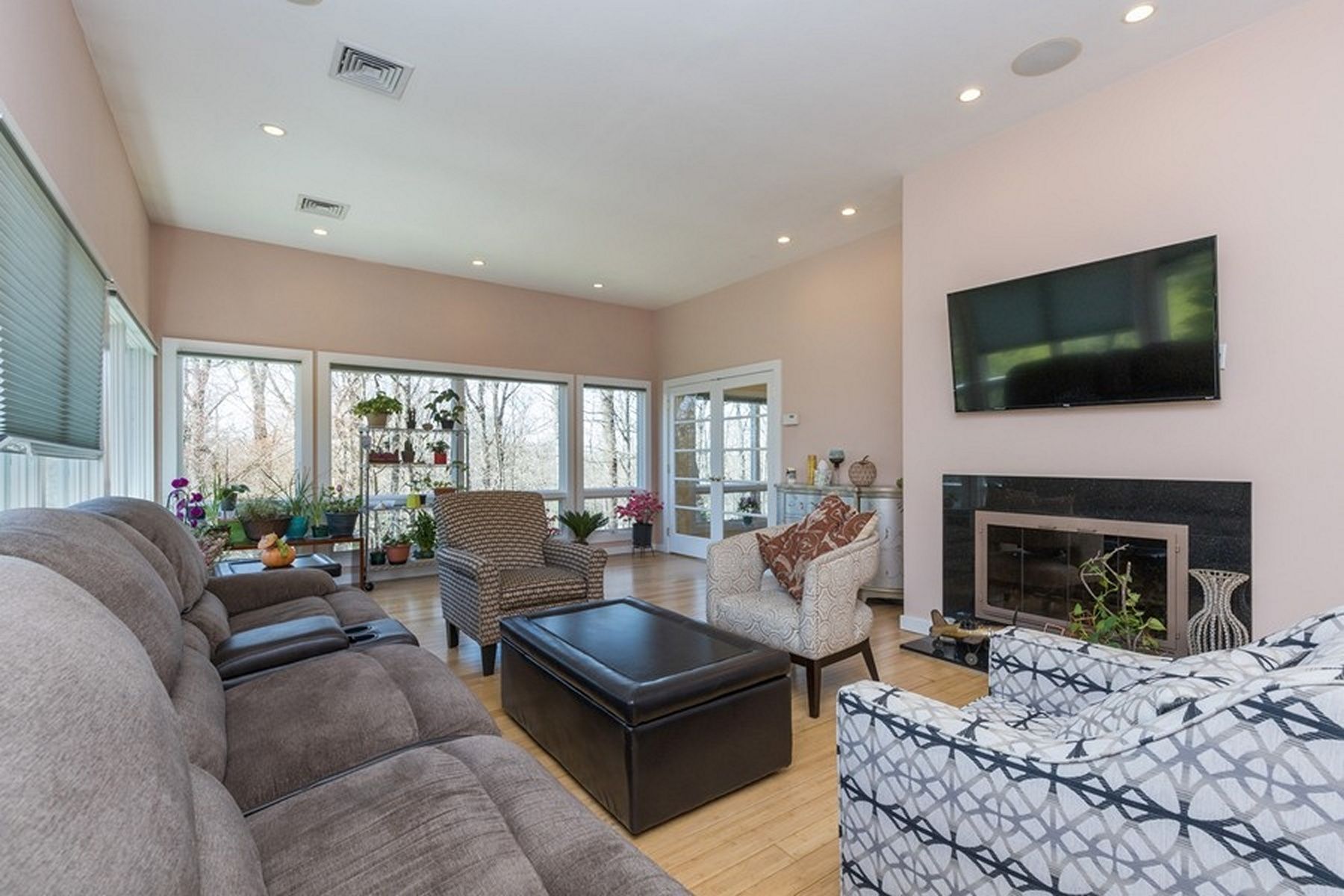 192 Stonehurst