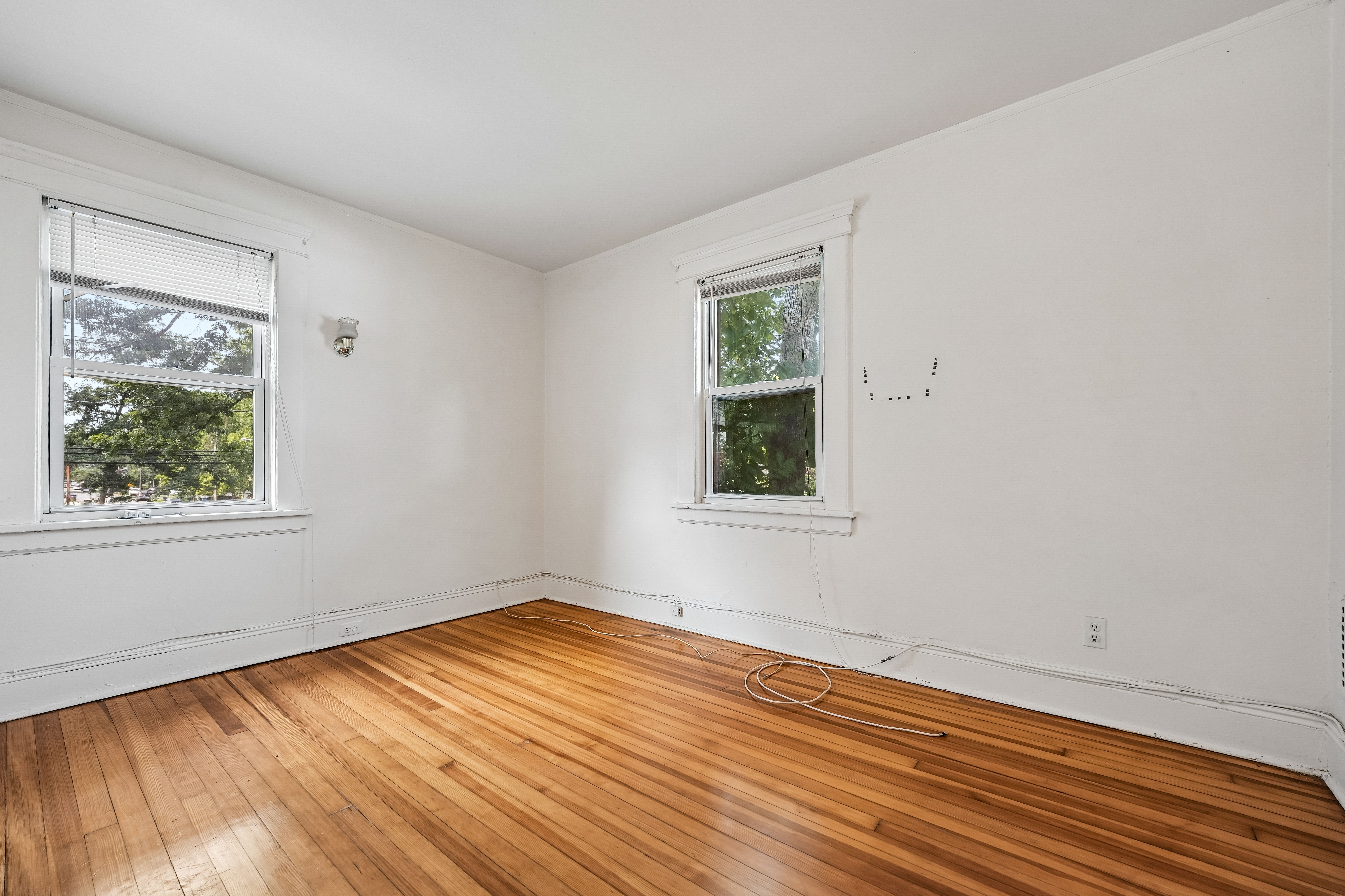 309 Englewood Avenue 