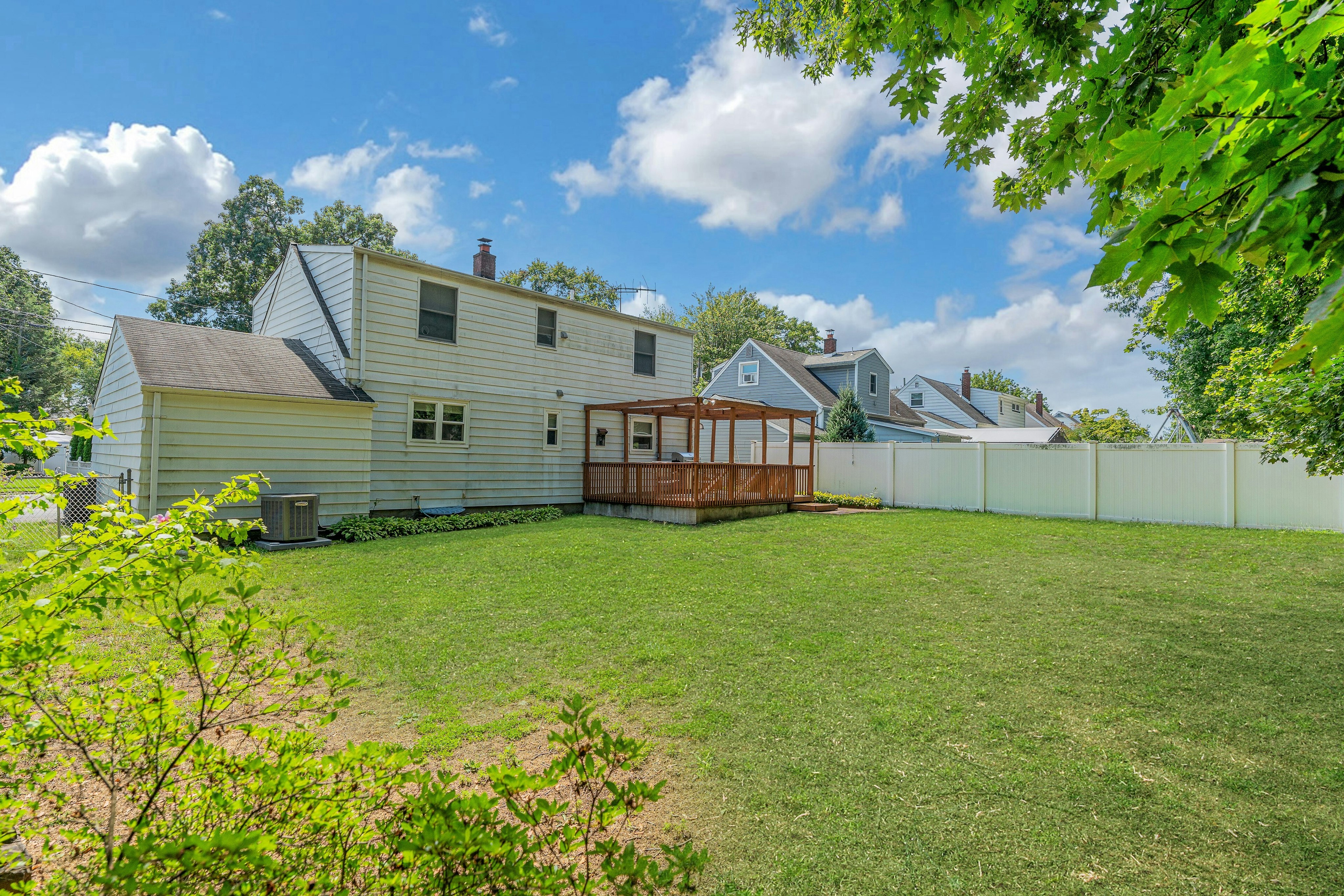 32-15 Southern Drive 