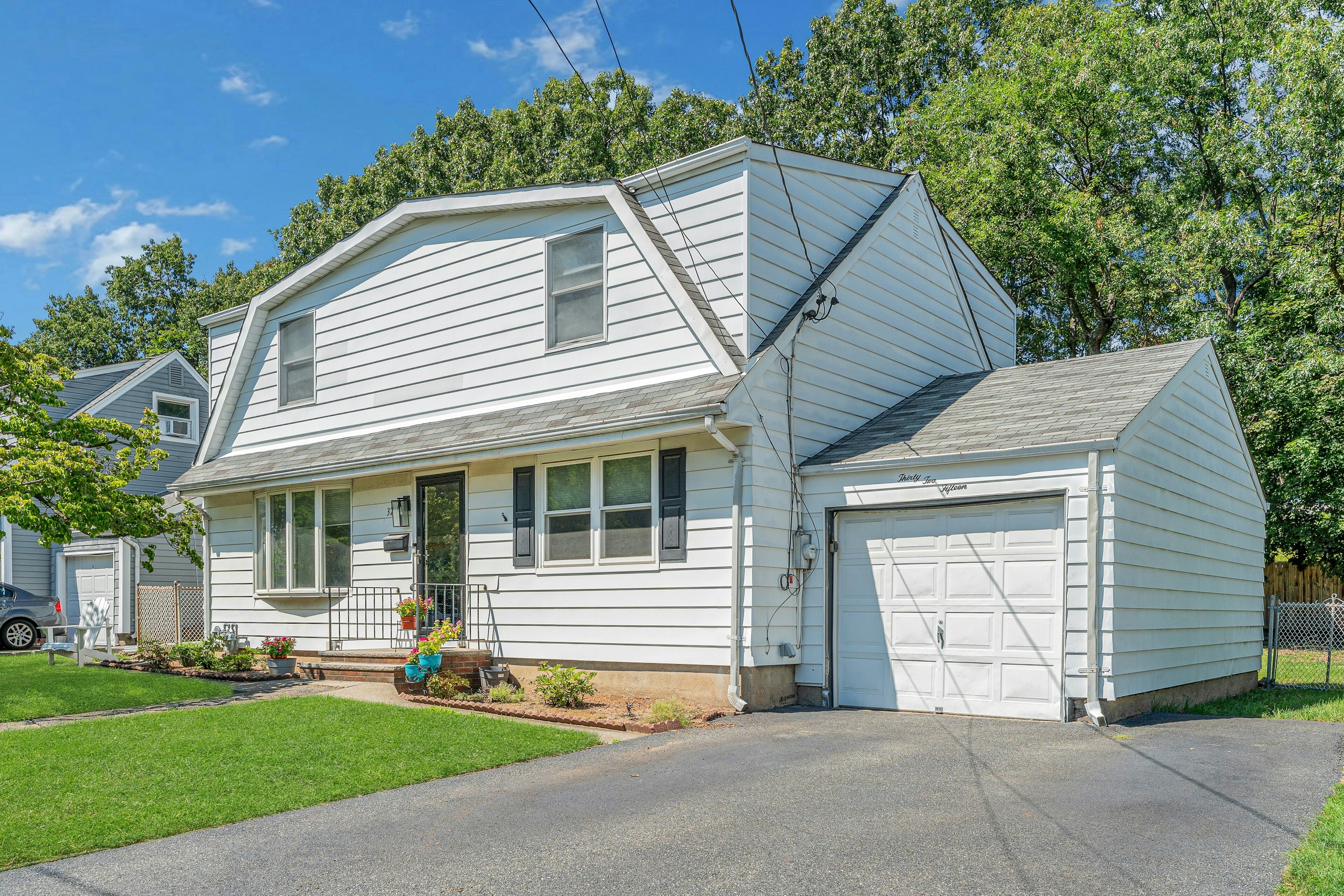 32-15 Southern Drive 