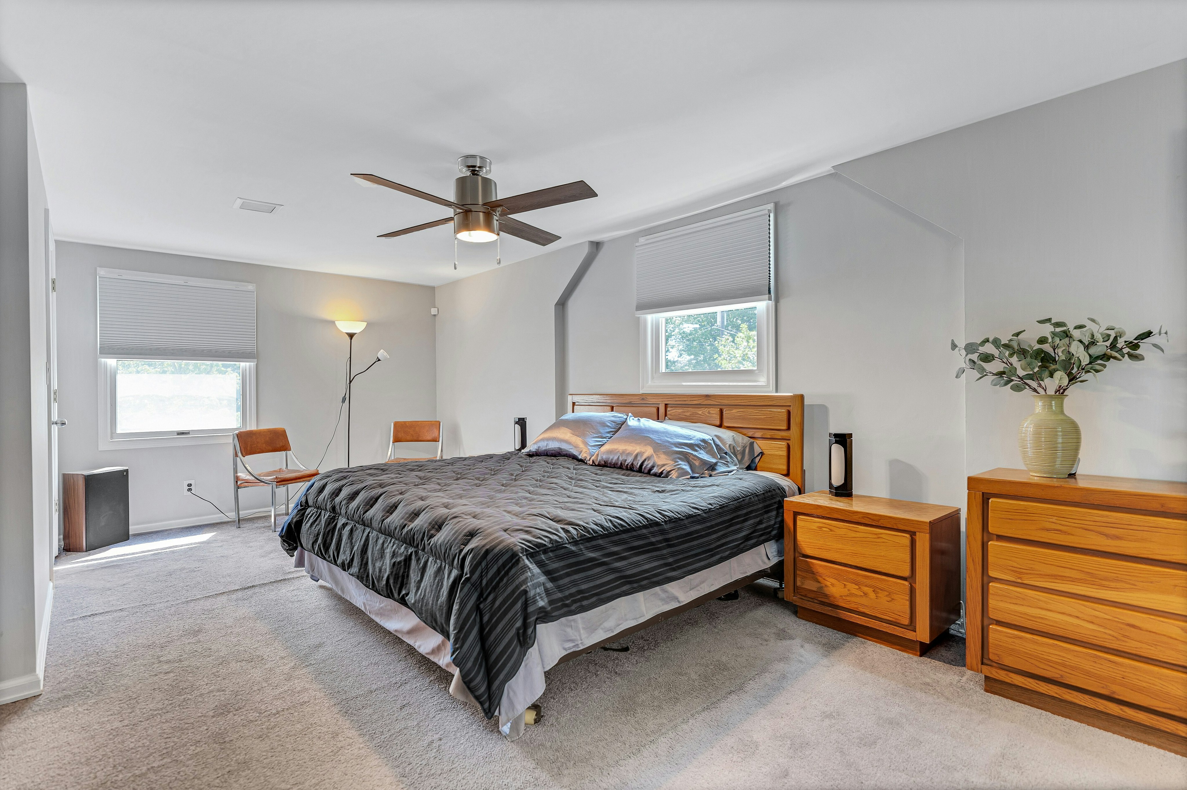 32-15 Southern Drive 