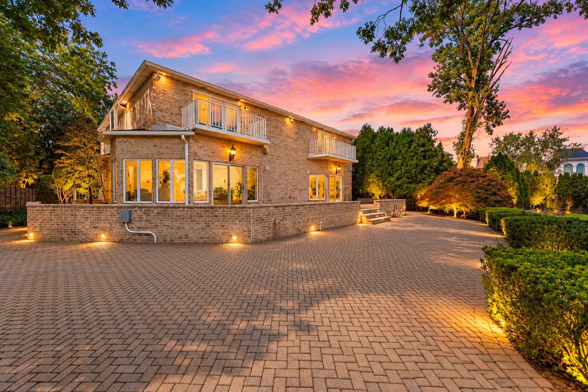 3 Bridle Way