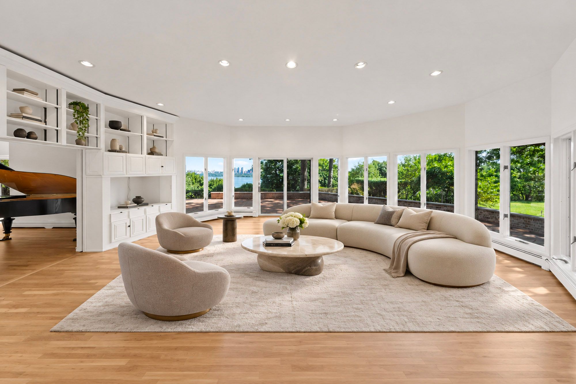 3 Bridle Way