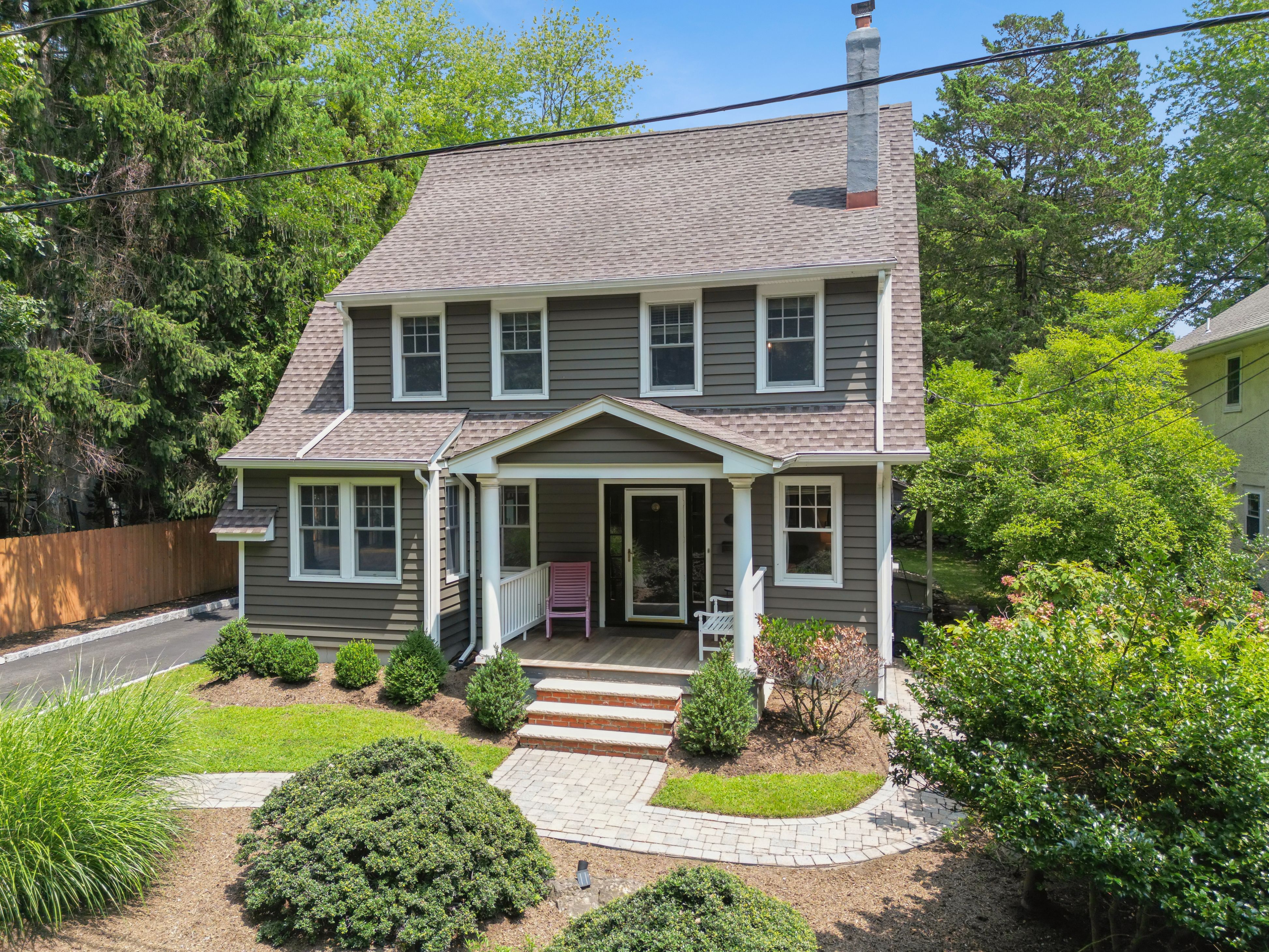 17 River Road 