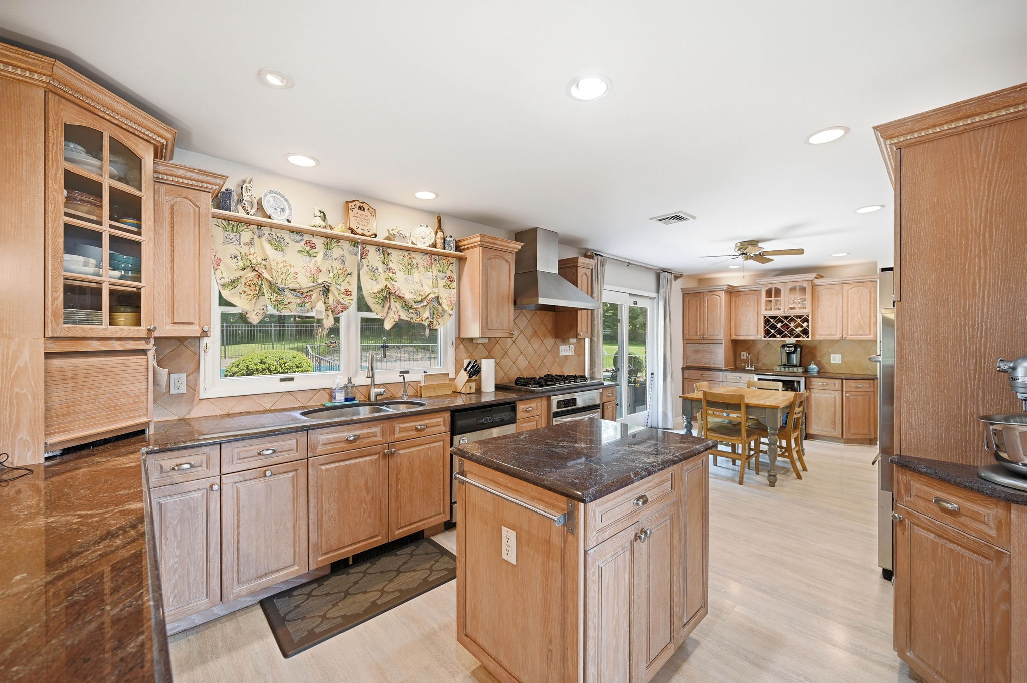 39 Fox Hill Road 