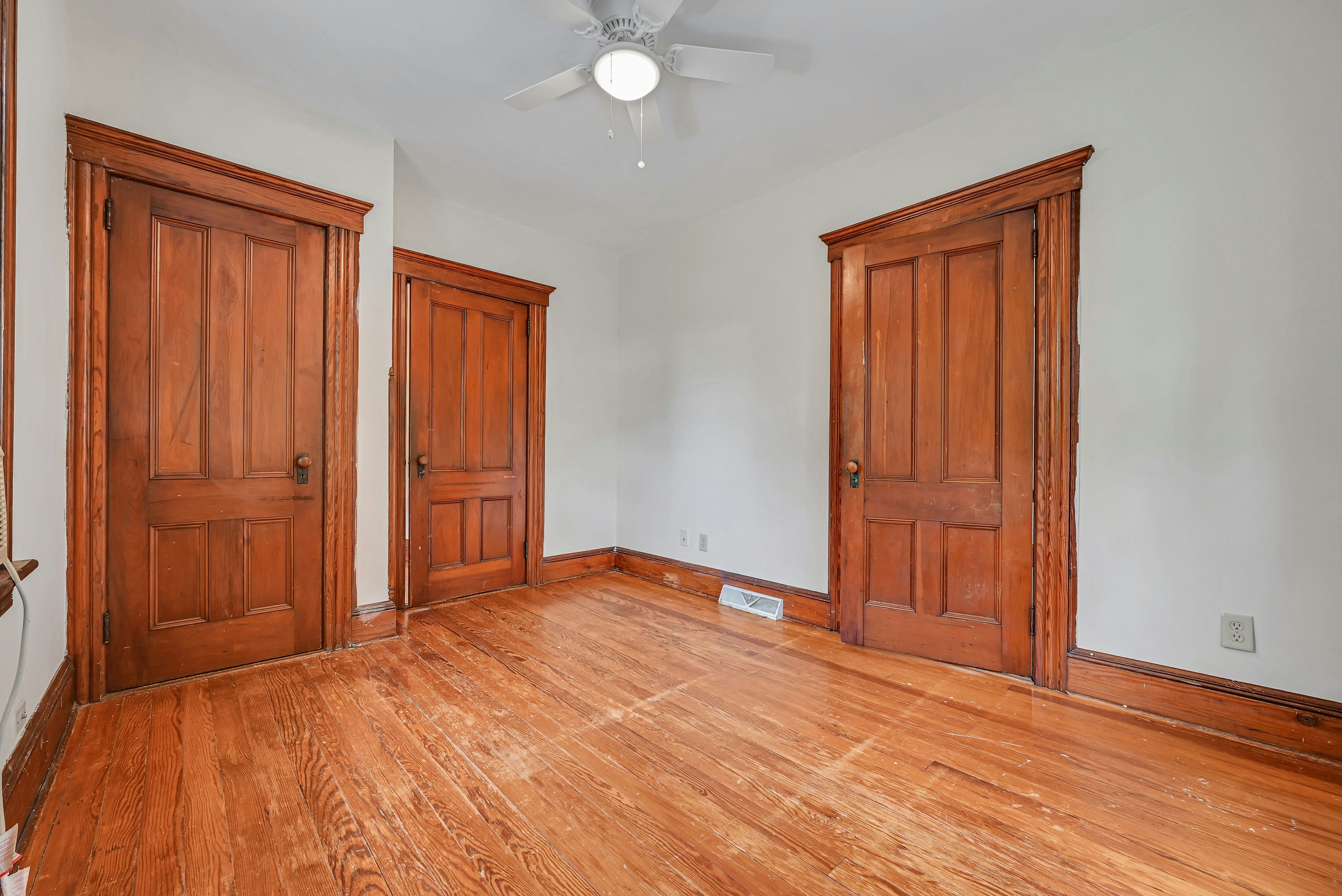 370 Sicomac Avenue 