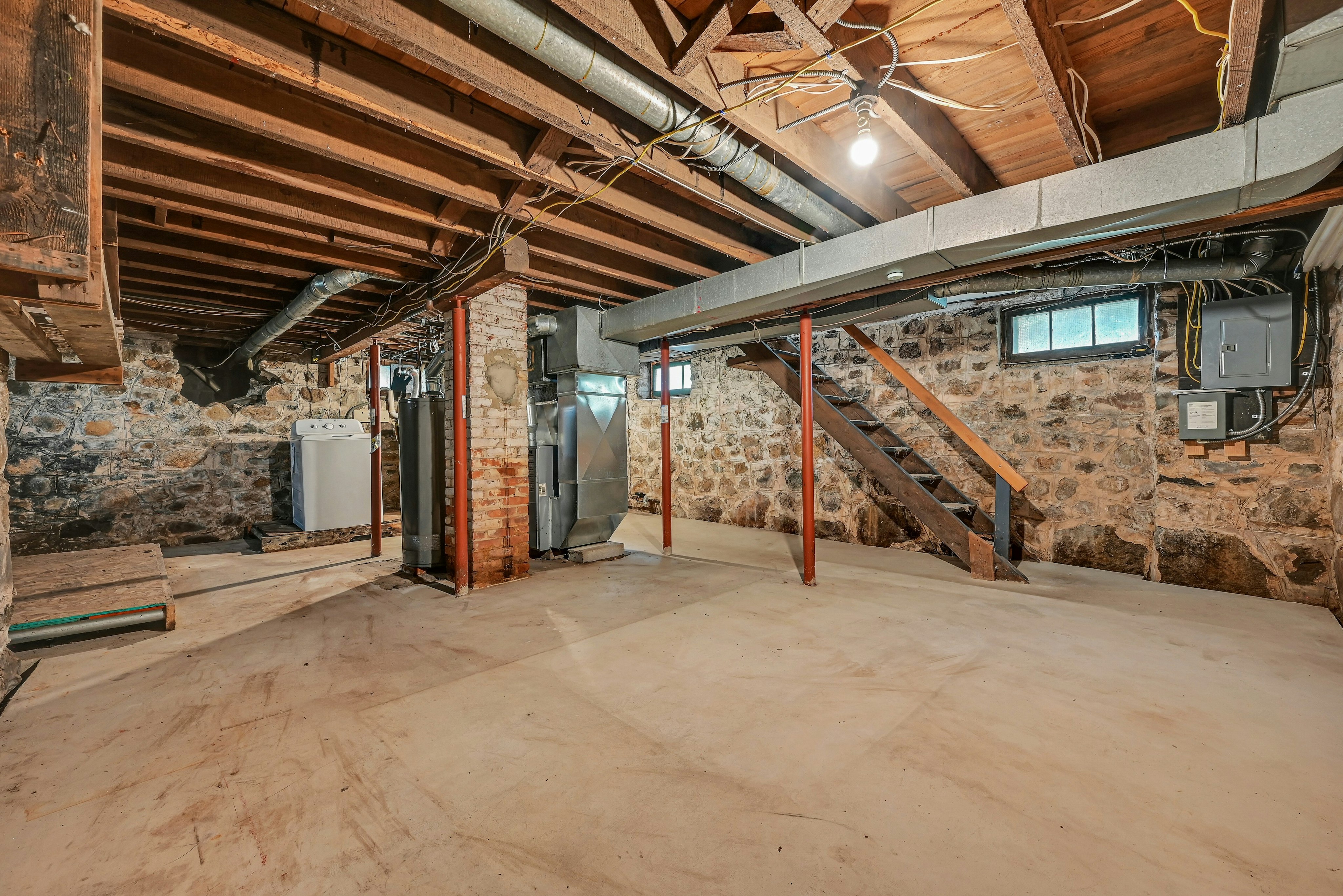 370 Sicomac Avenue 