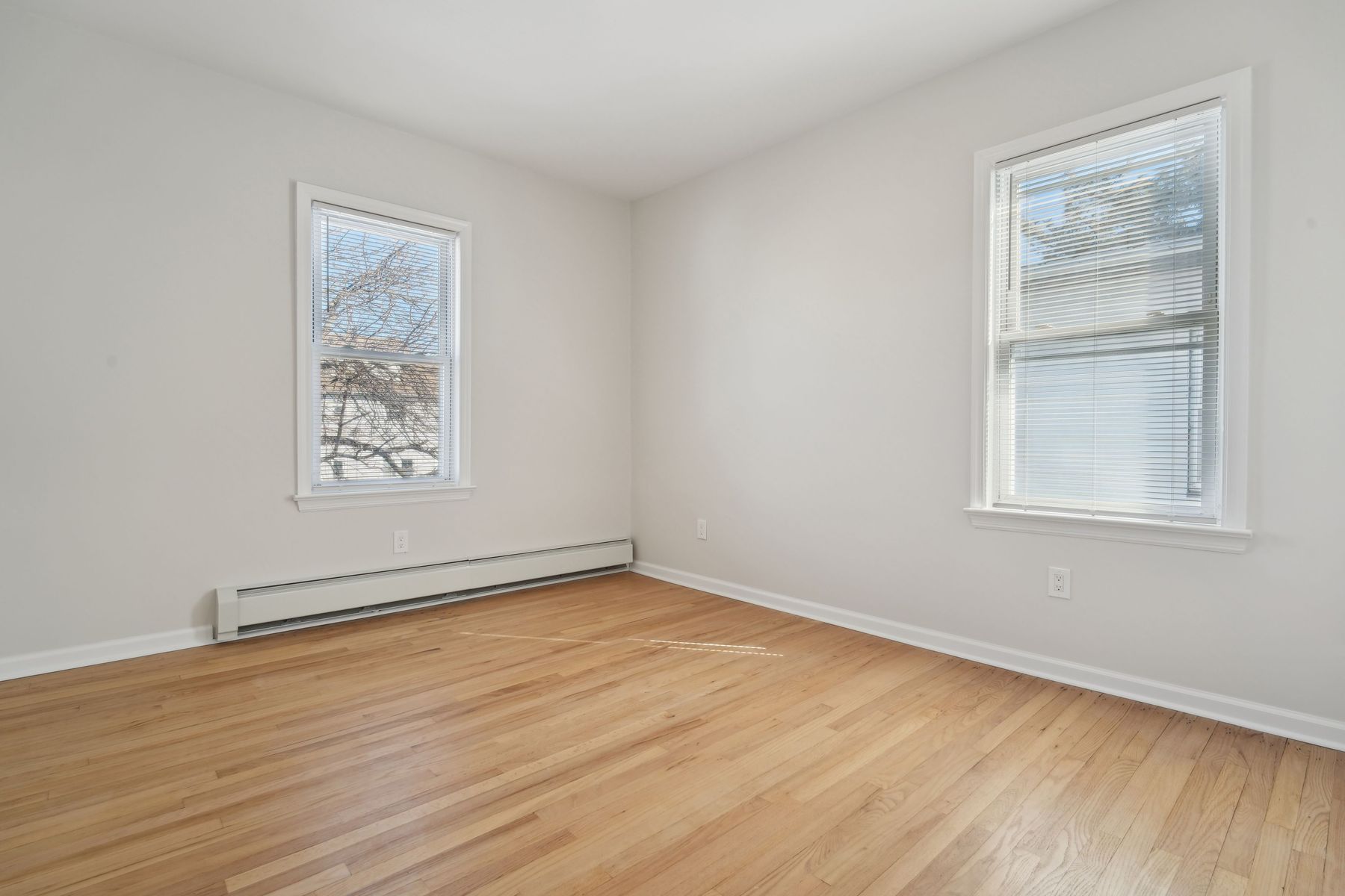 403 Abington Avenue Unit 2